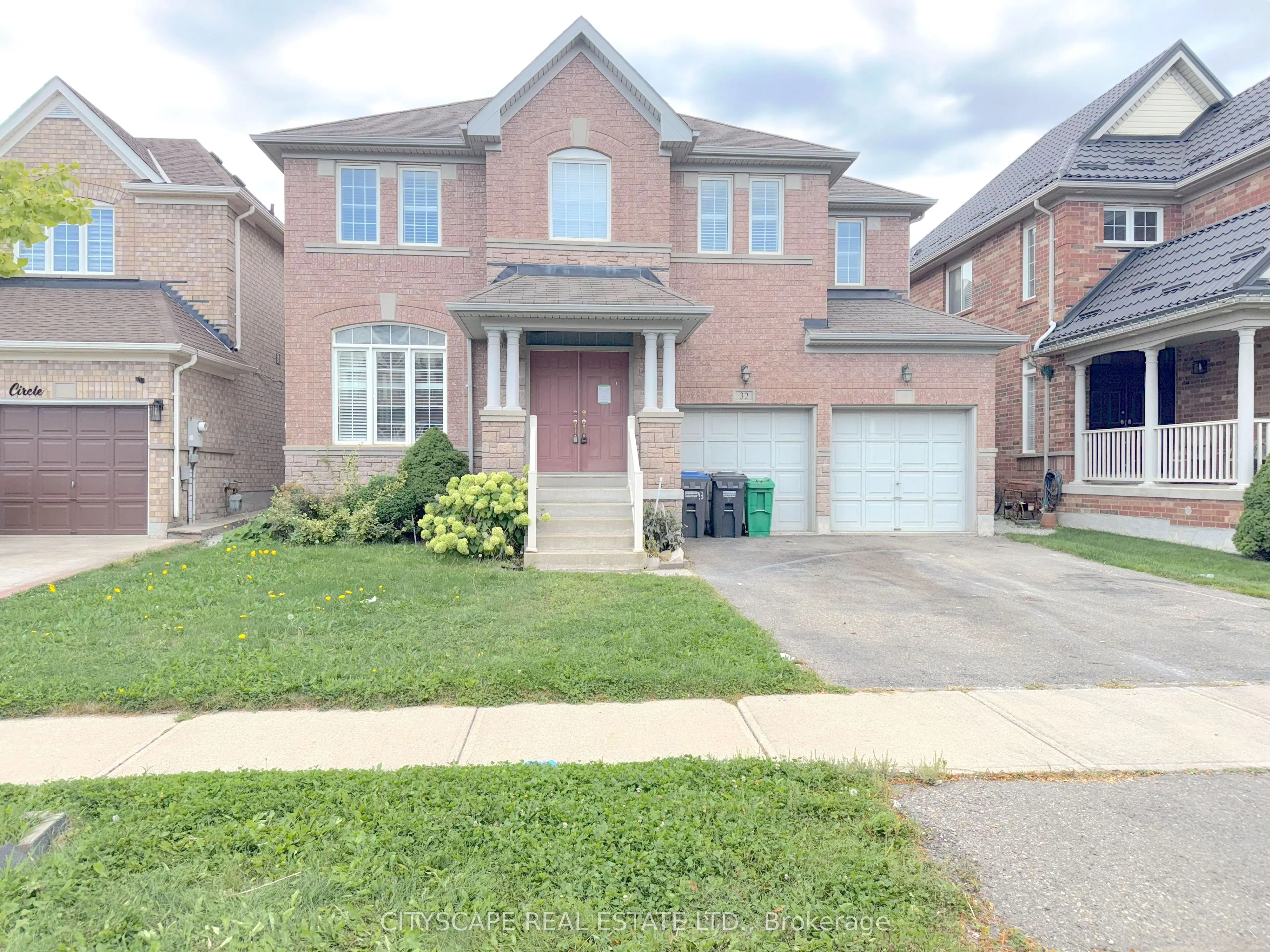 32 Tawnberry Circle