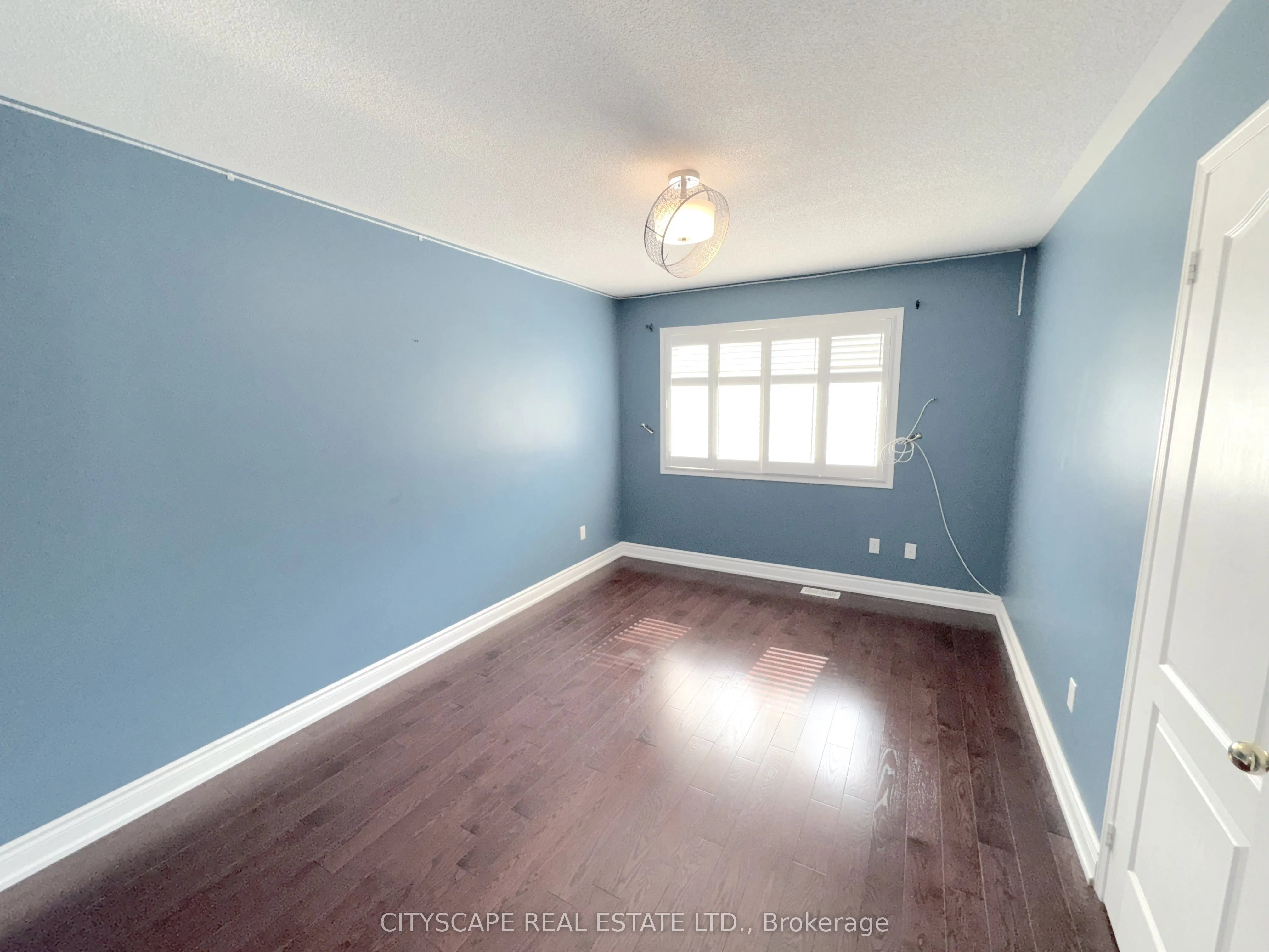 32 Tawnberry Circle