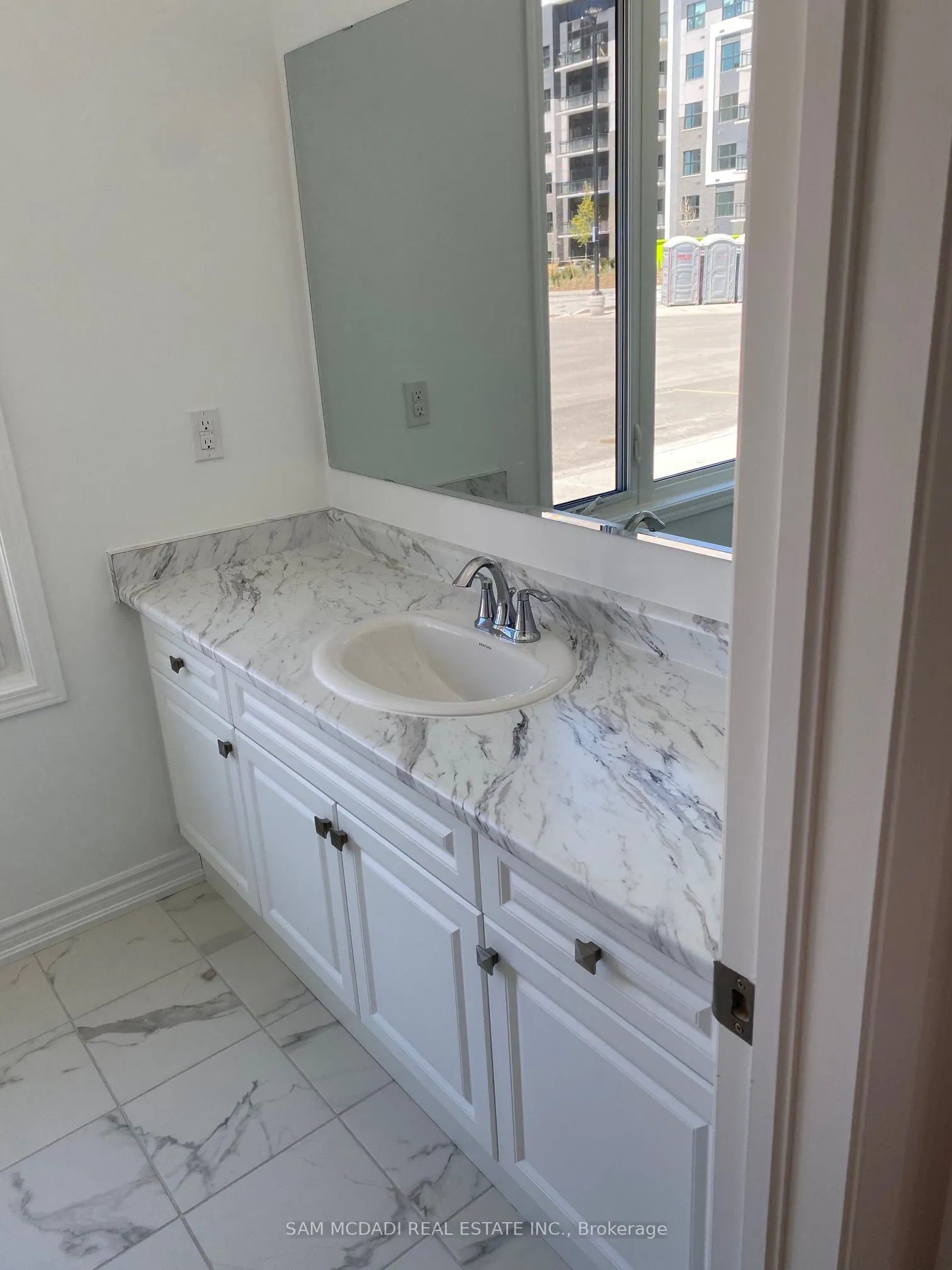 85 Grovewood Common, #63