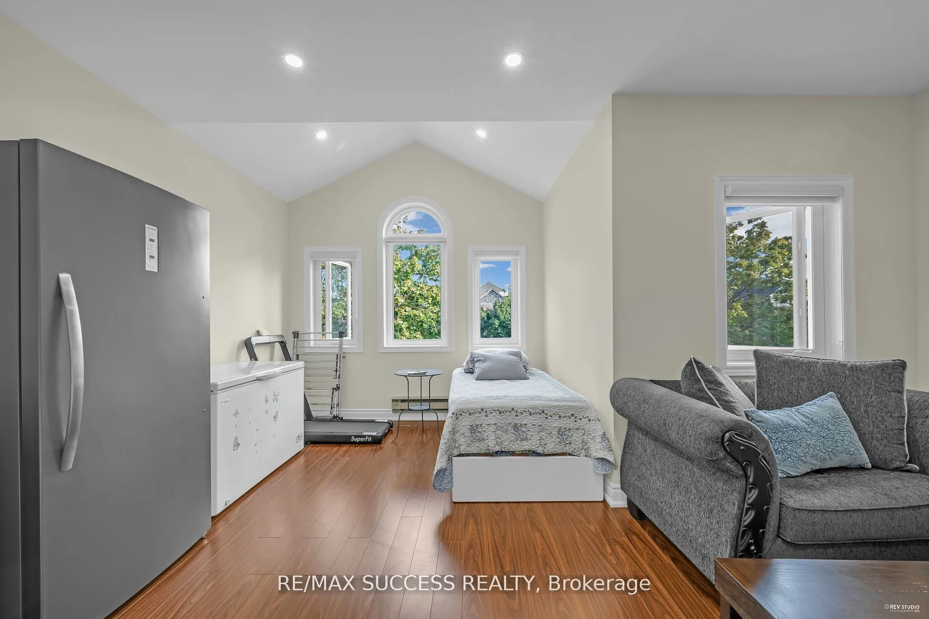 63 Blue Spruce Street