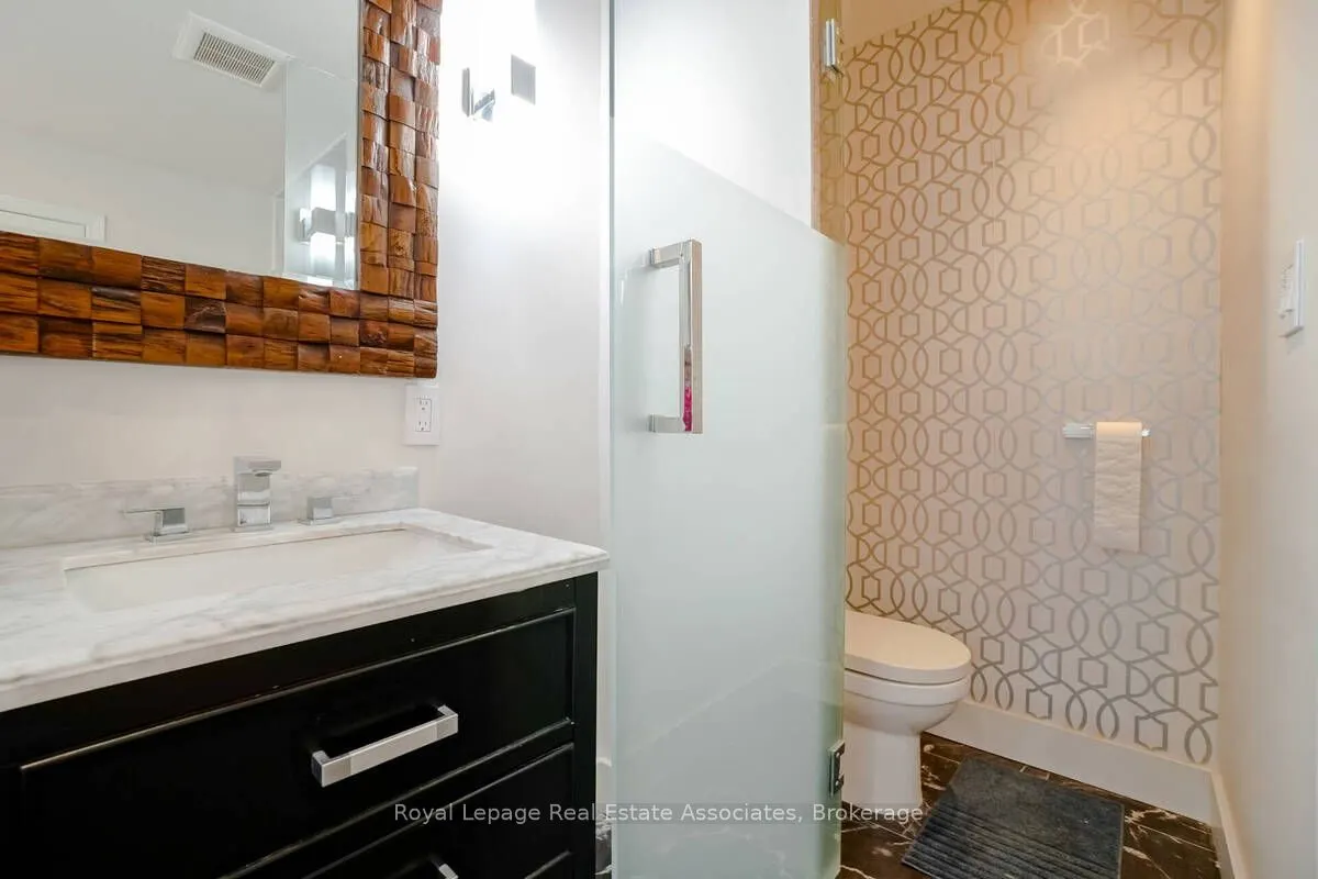 23 Rosemeade Avenue