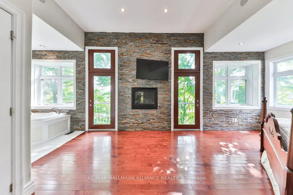 1200 Bronte Road