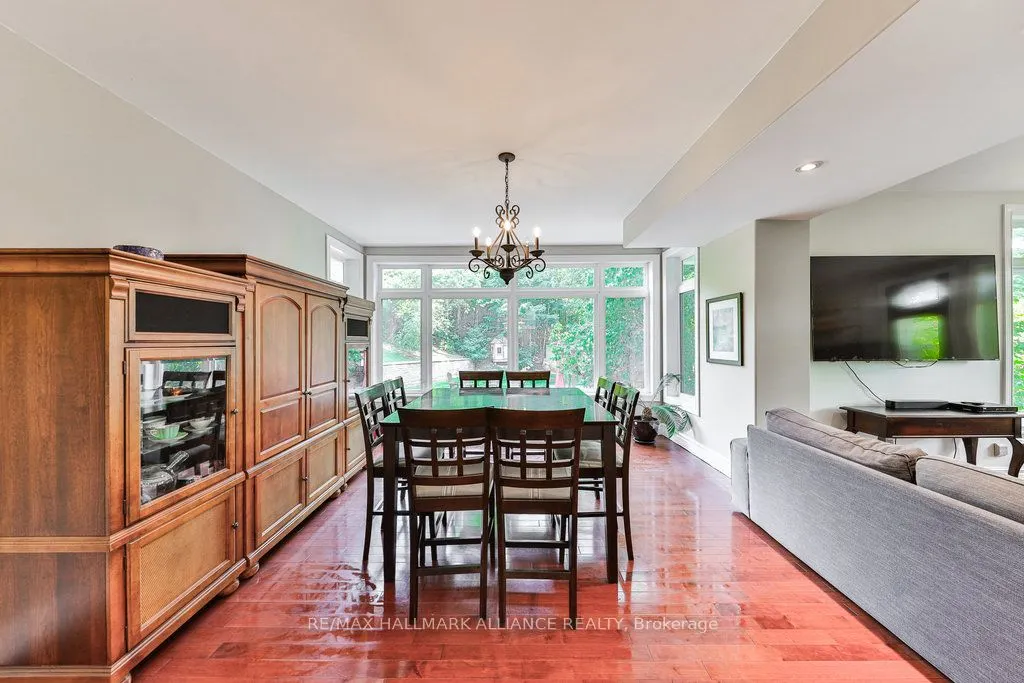 1200 Bronte Road