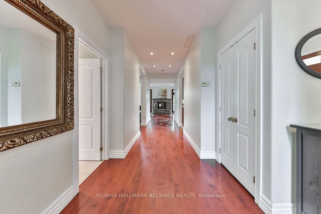 1200 Bronte Road