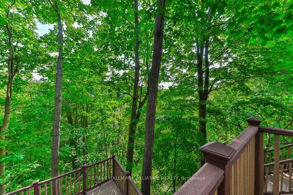 1200 Bronte Road