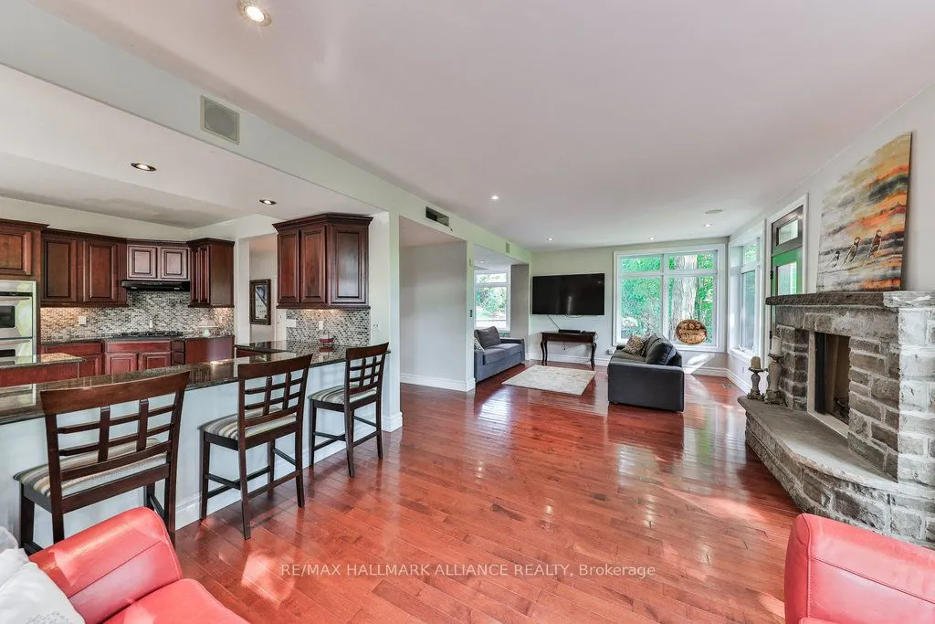 1200 Bronte Road