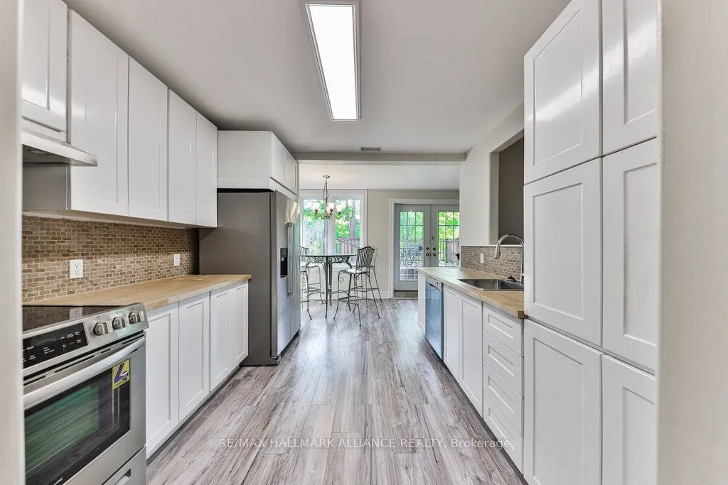 1200 Bronte Road