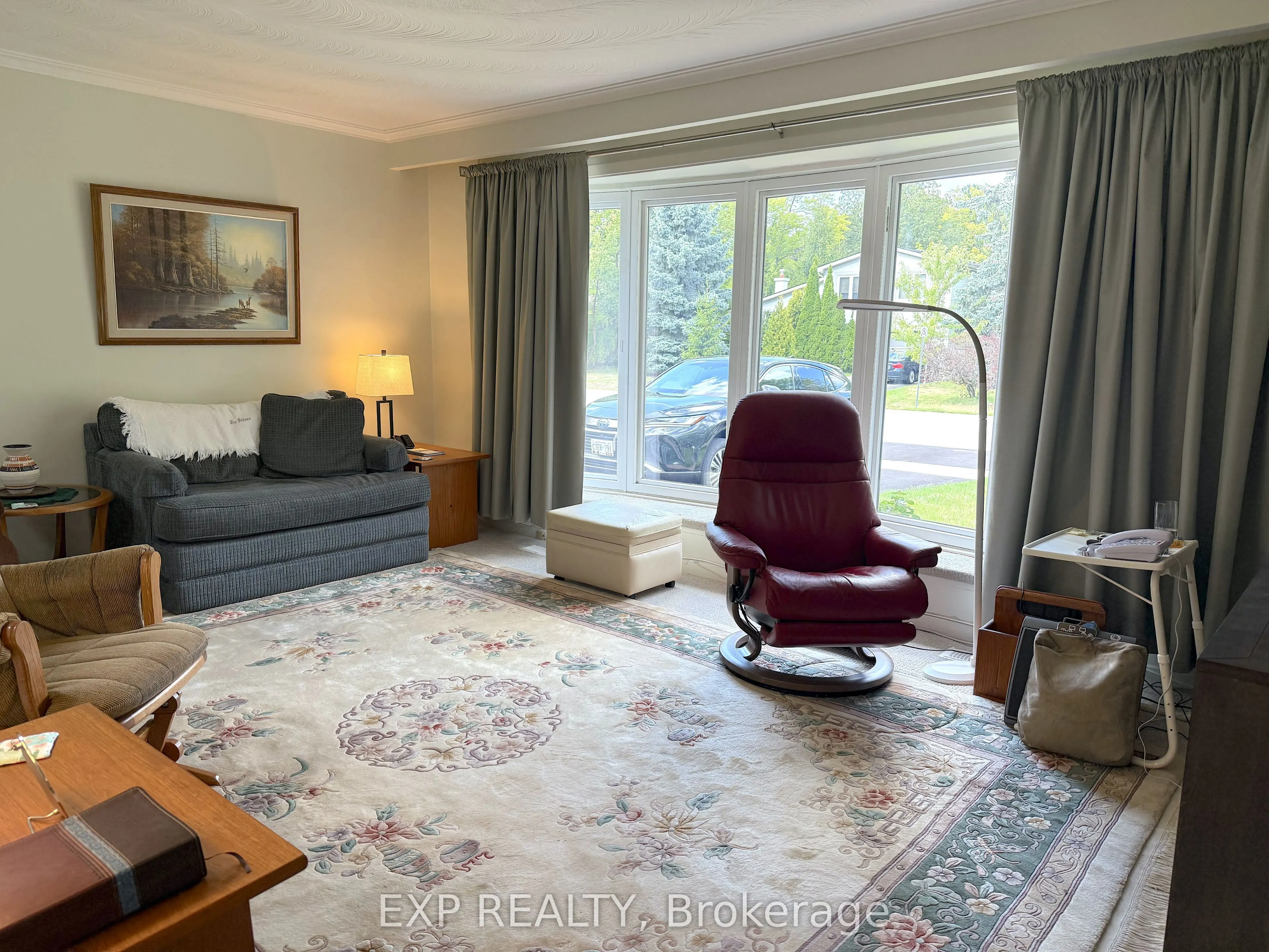 1232 Gainsborough Drive