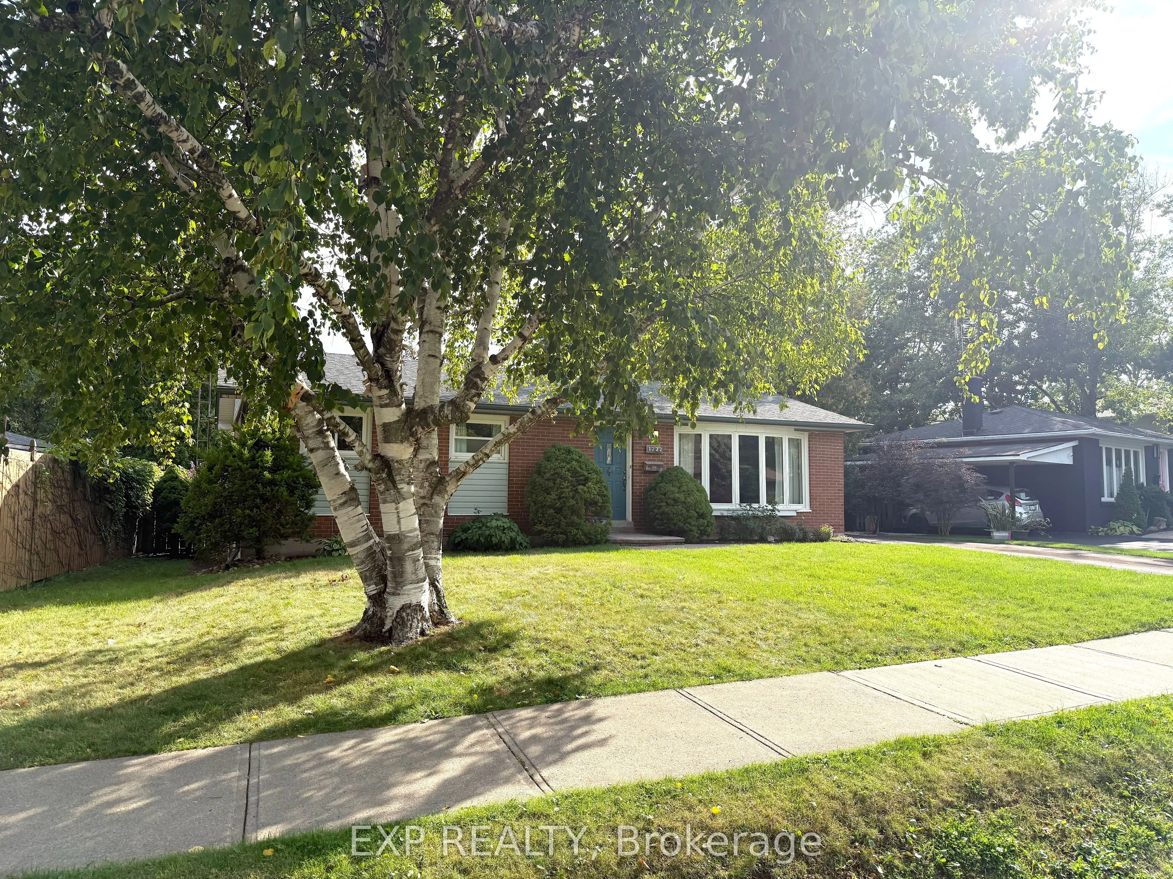 1232 Gainsborough Drive