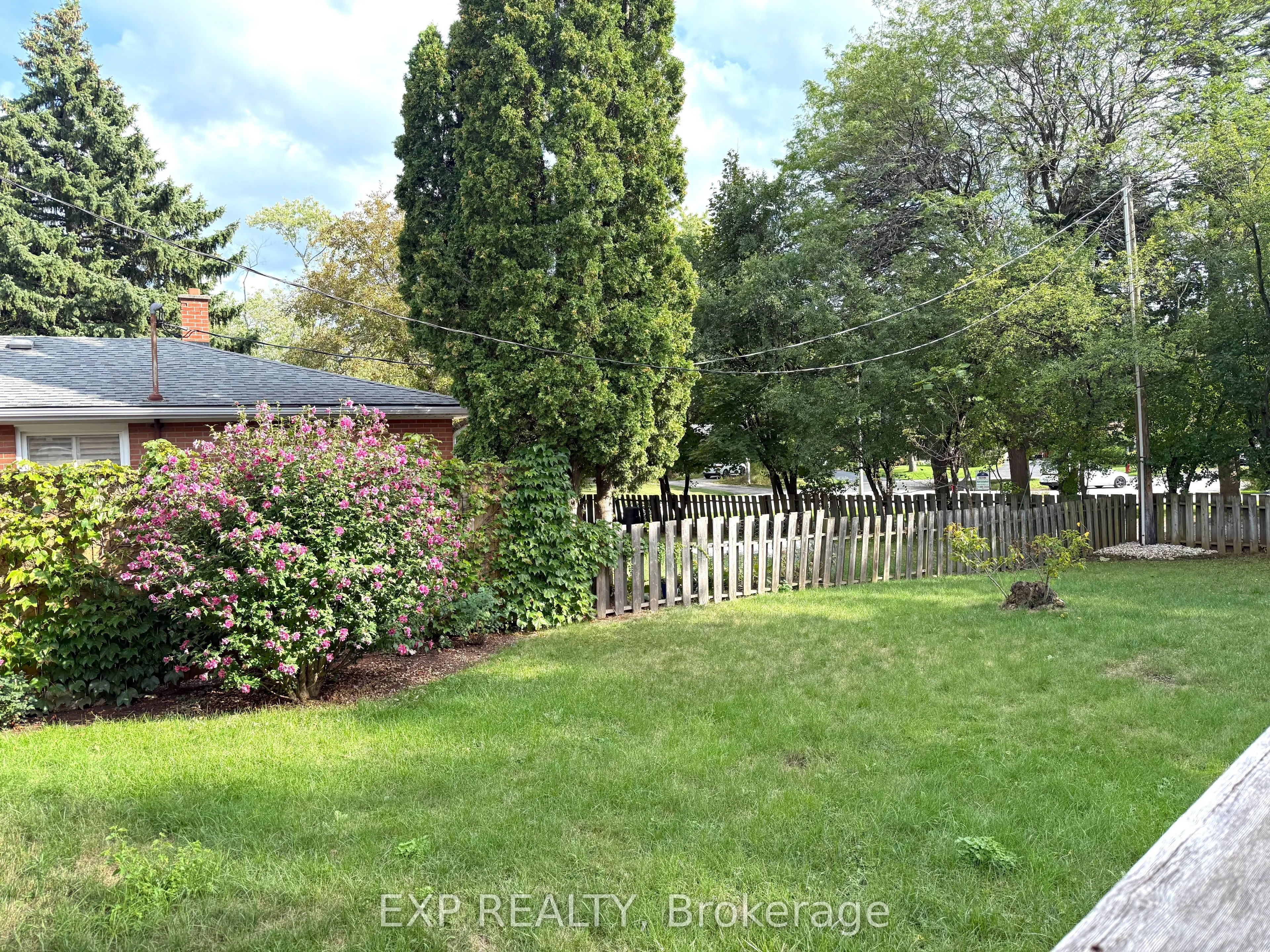 1232 Gainsborough Drive