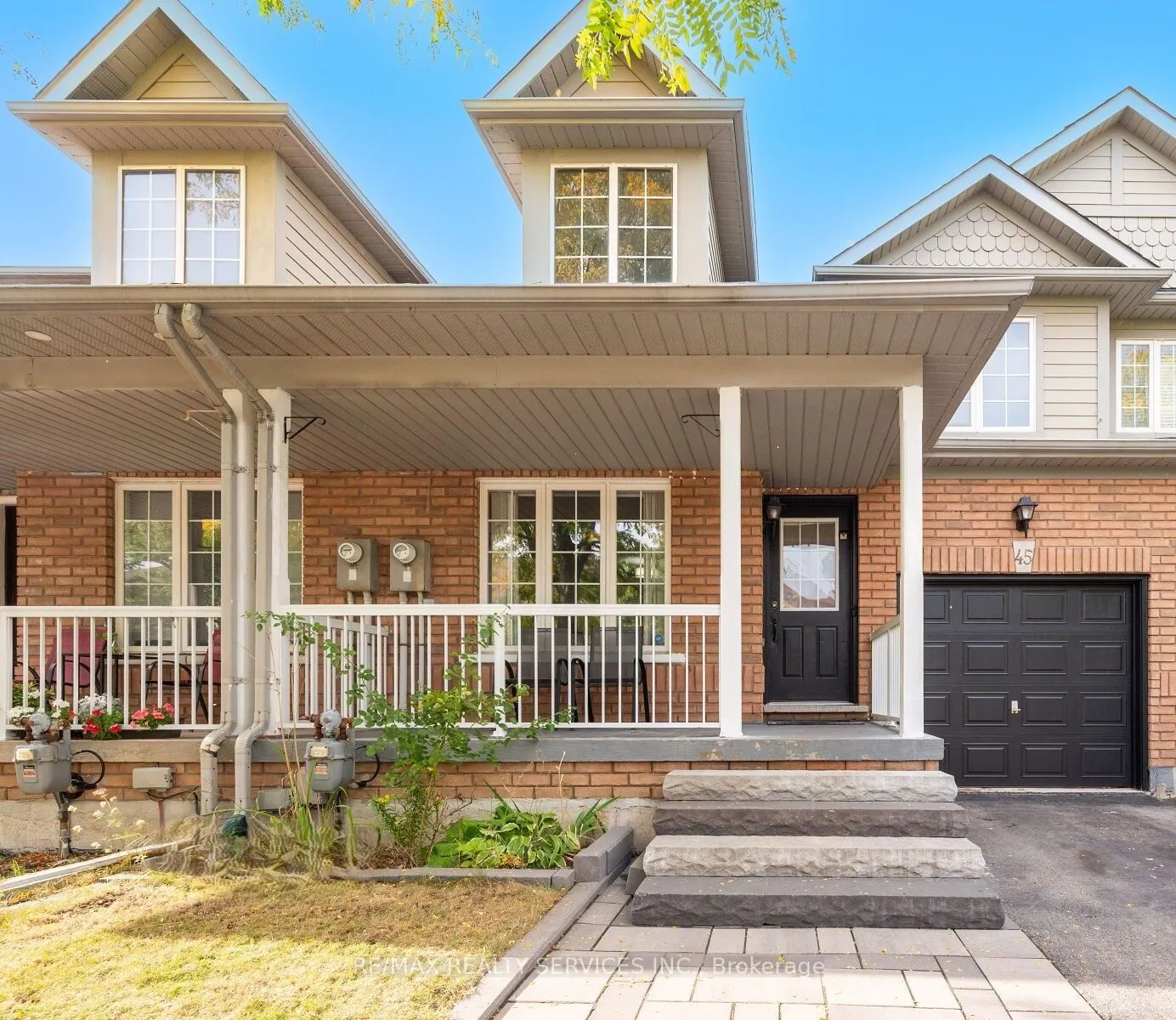 45 Heartleaf Crescent