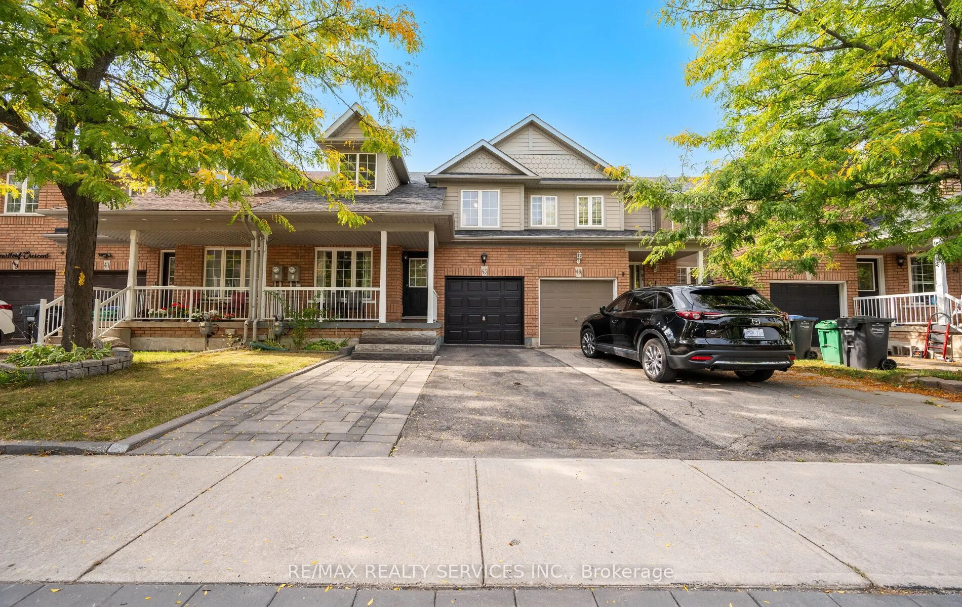 45 Heartleaf Crescent