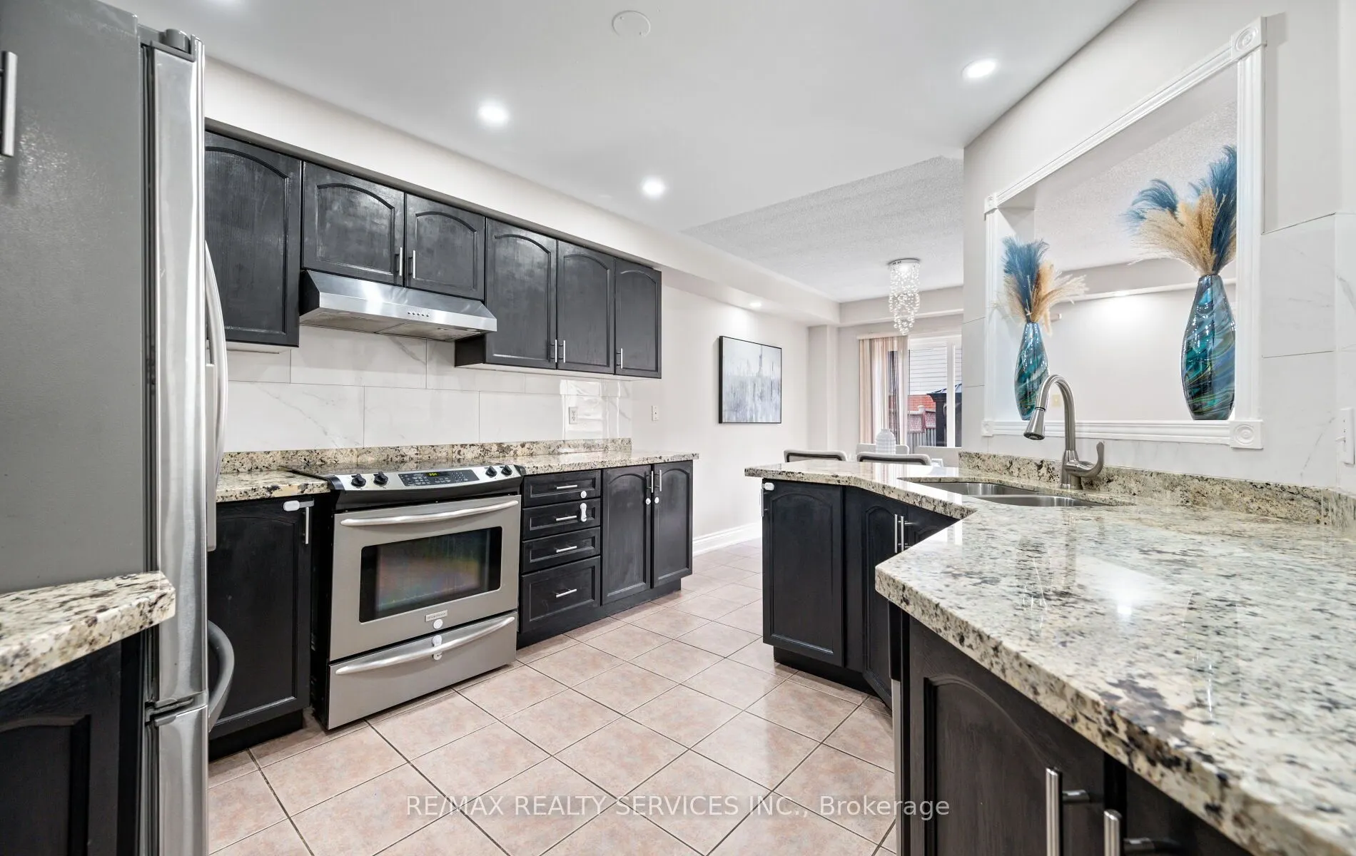 45 Heartleaf Crescent
