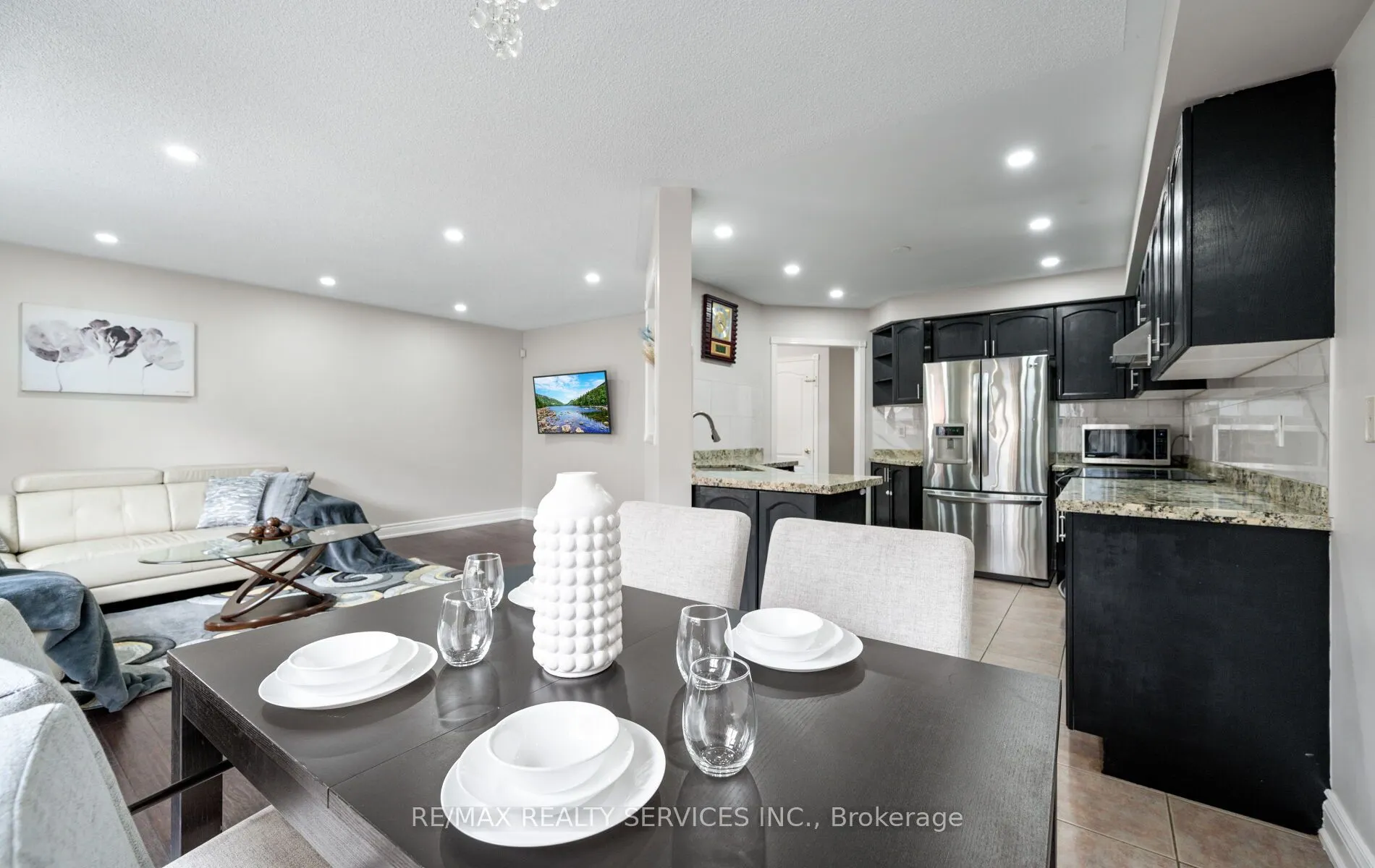 45 Heartleaf Crescent