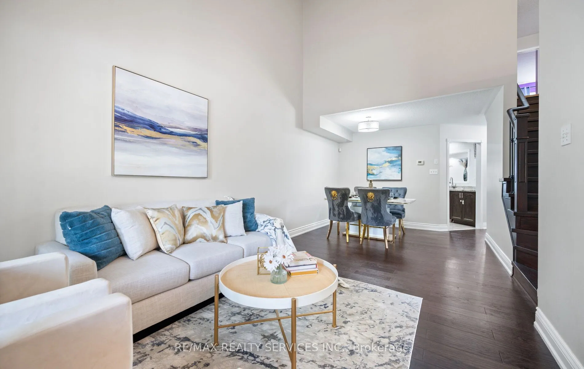 45 Heartleaf Crescent