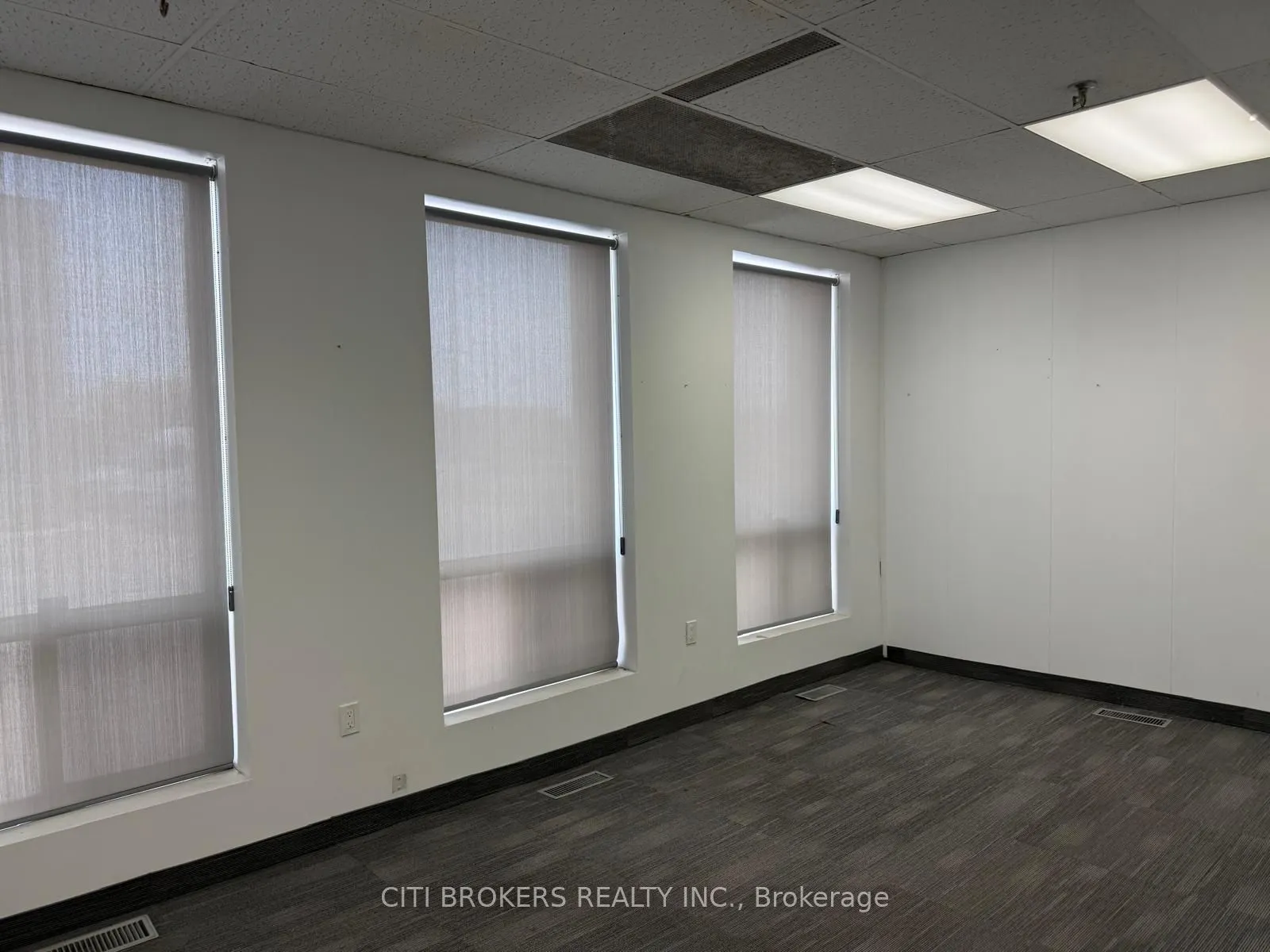 2465 Cawthra Road, #101 (Legal 47L1)