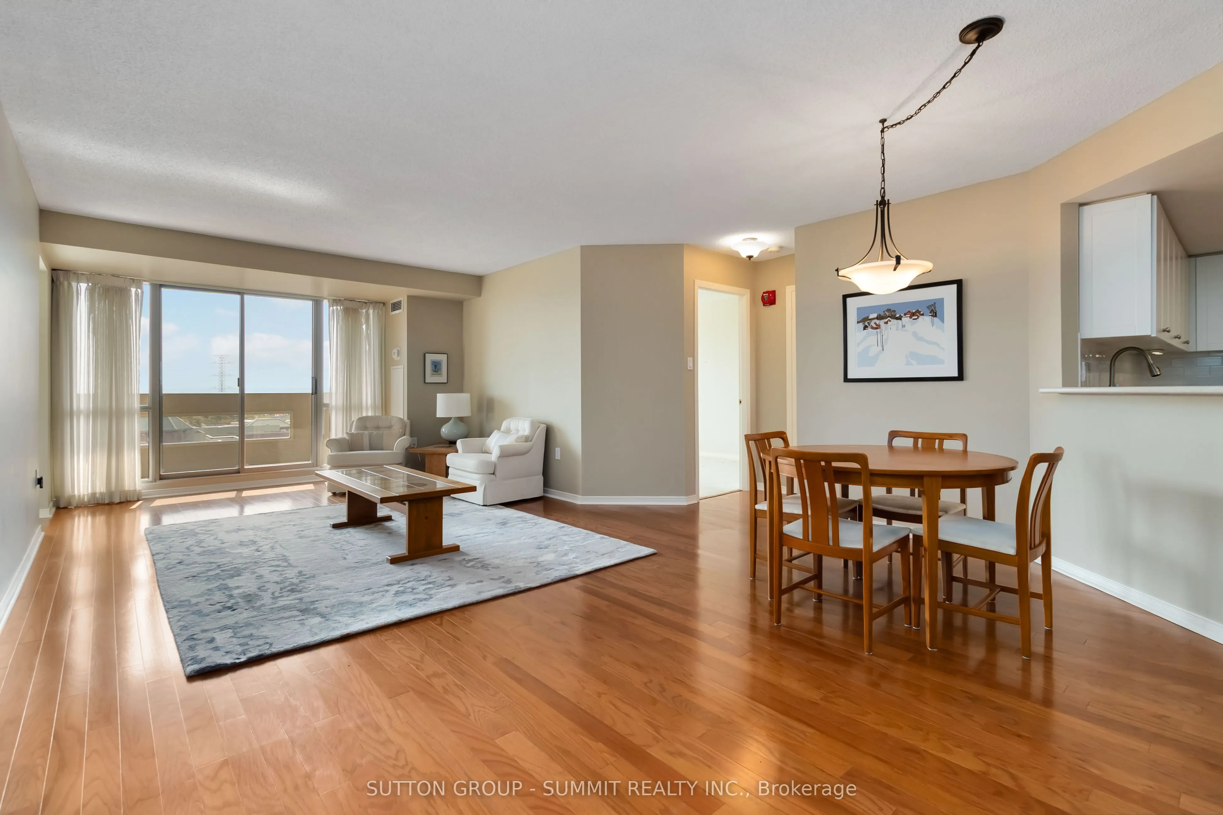 1201 North Shore Boulevard E, #807