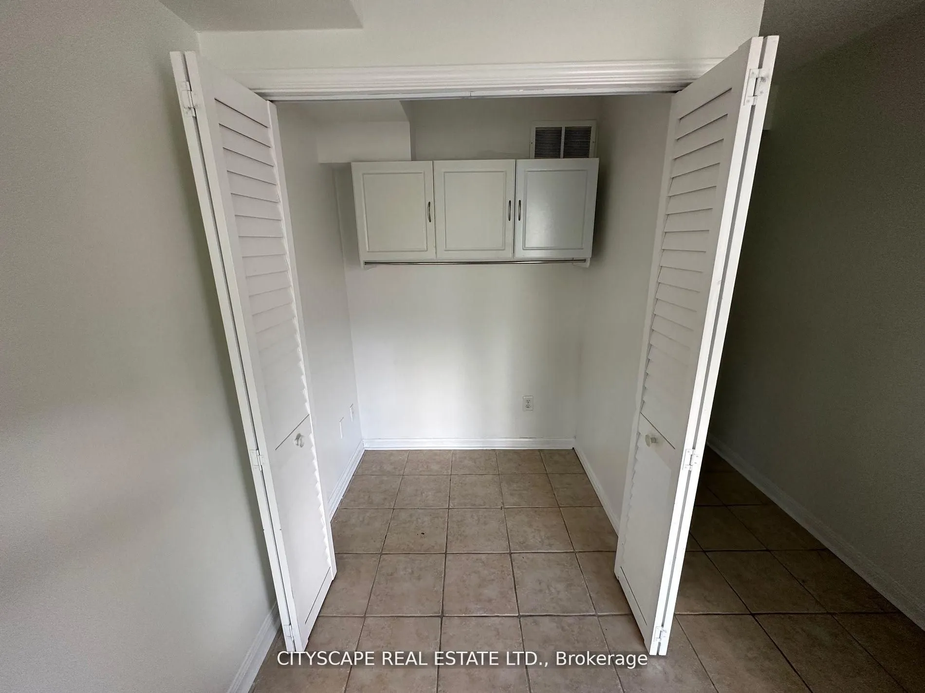1155 Mcdowell Crescent