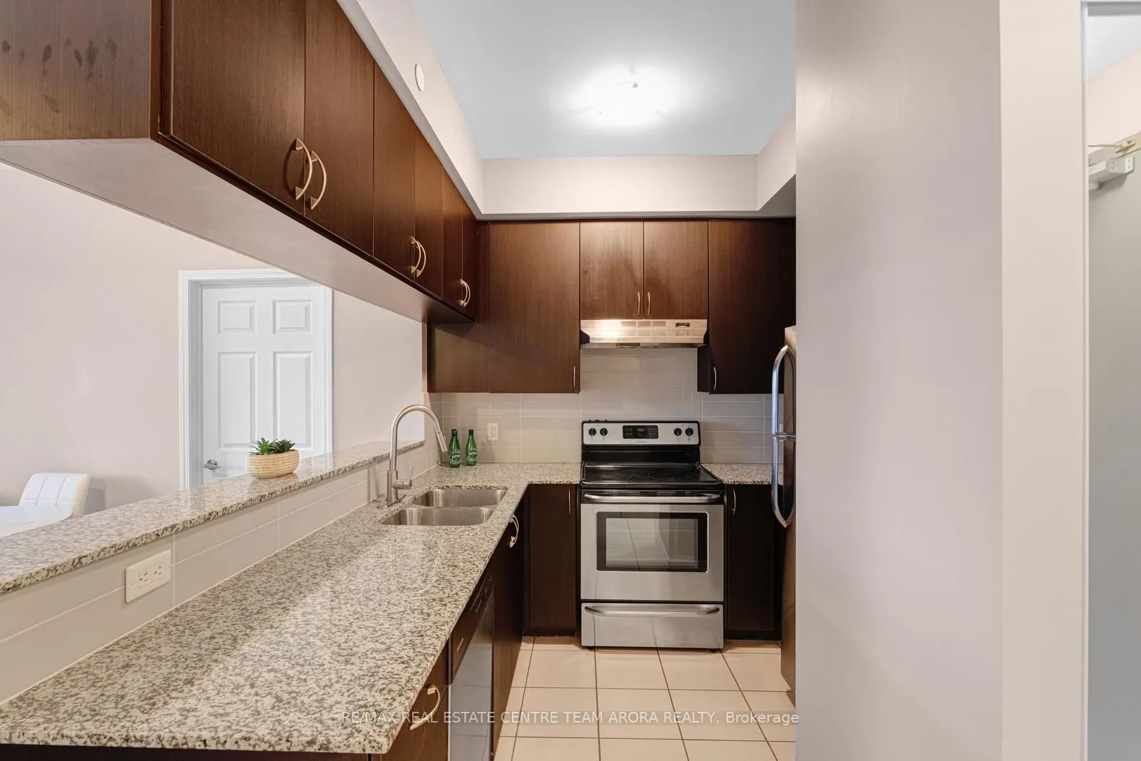 50 Sky Harbour Drive, #402