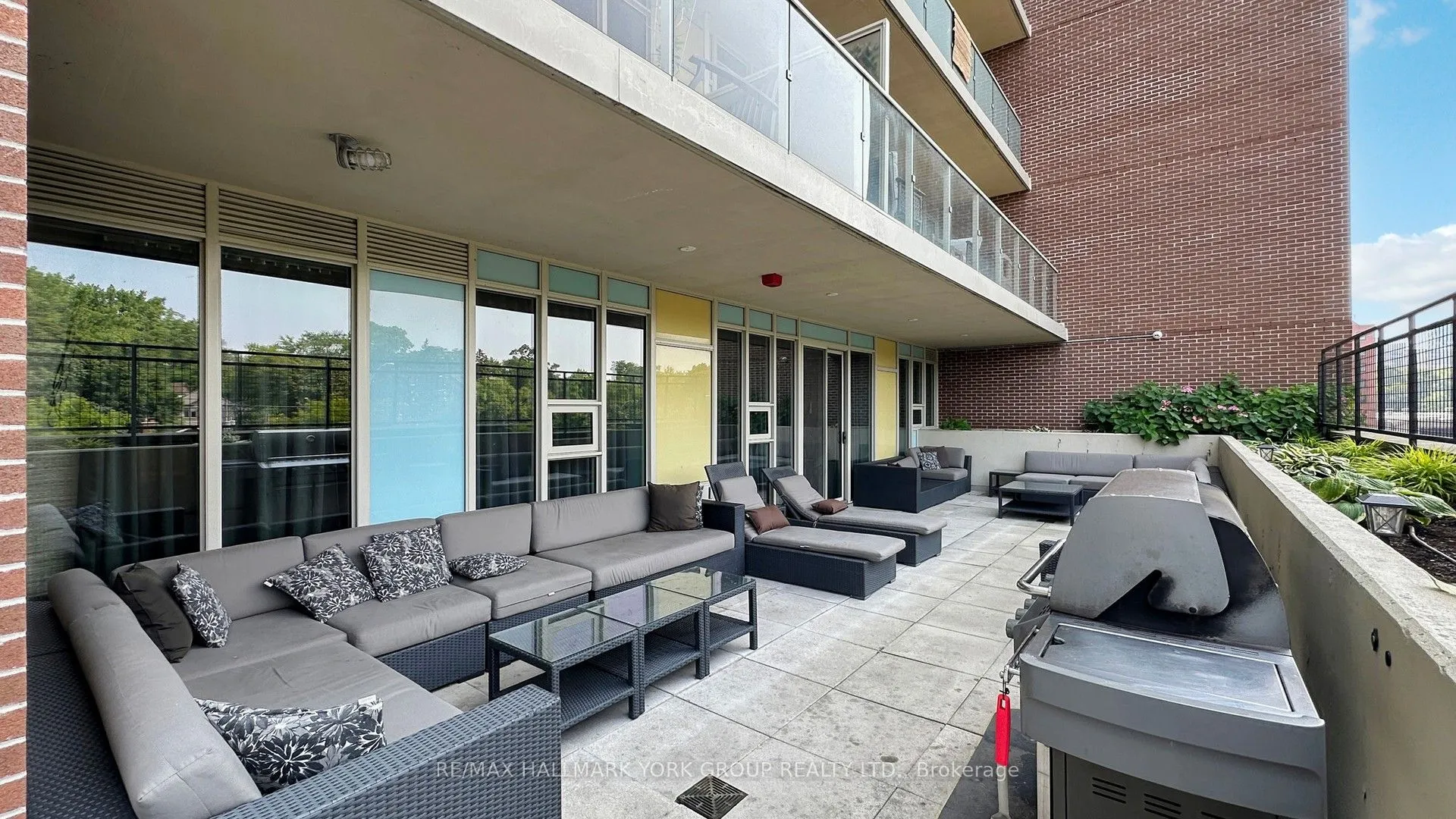 1638 Bloor Street W, #1105