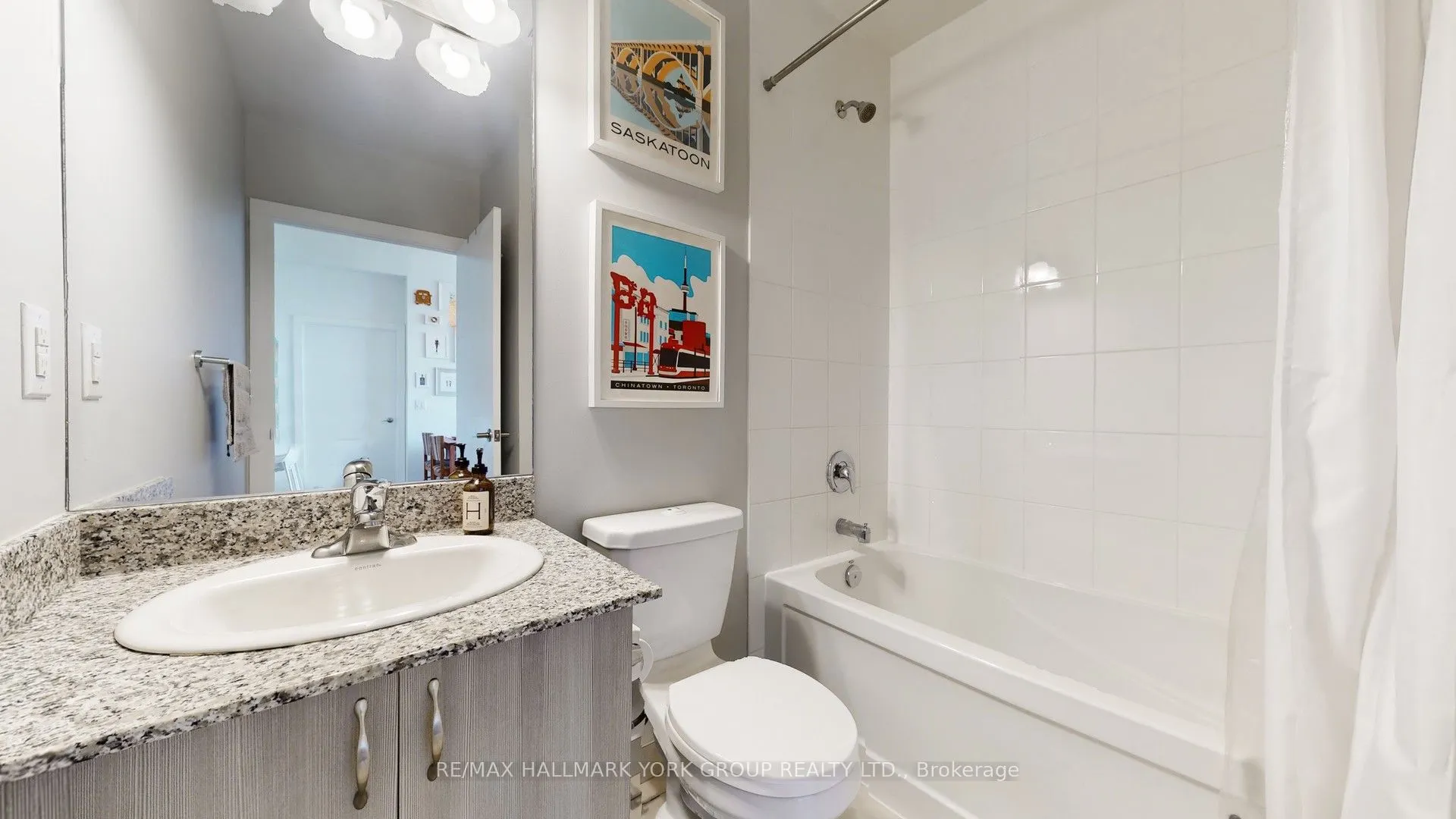 1638 Bloor Street W, #1105