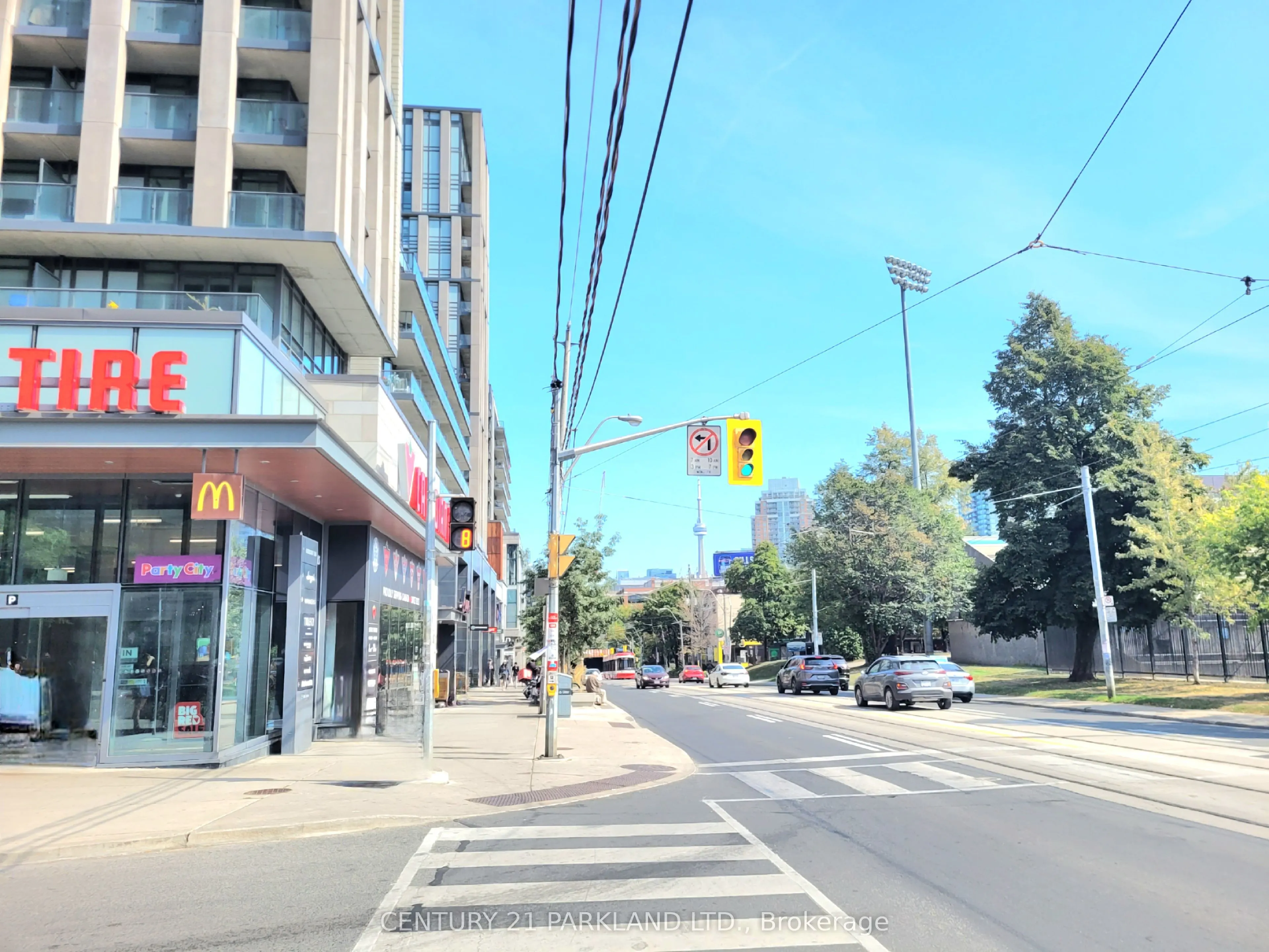 20 Joe Shuster Way, #1215