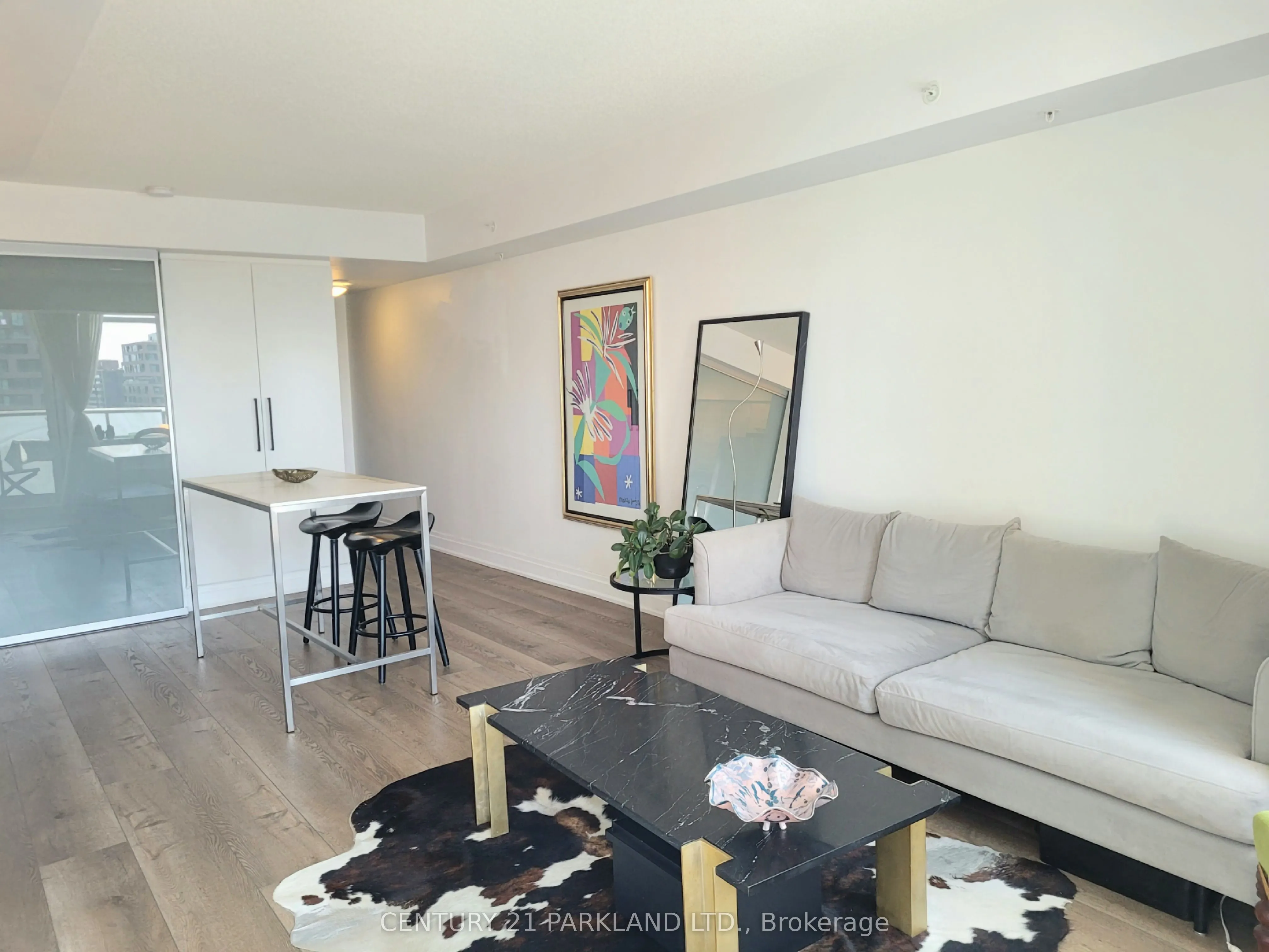 20 Joe Shuster Way, #1215