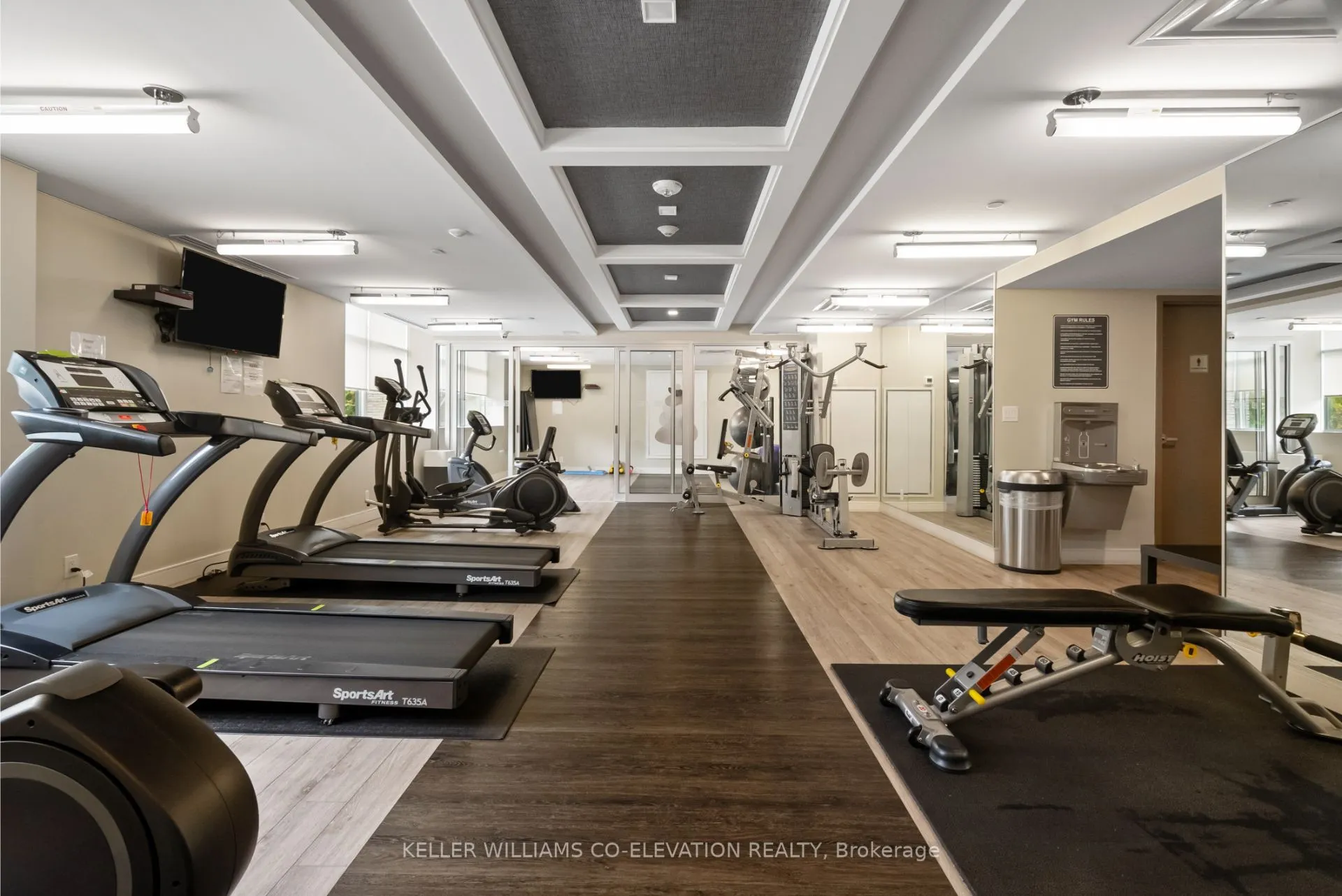 1575 Lakeshore Road W, #G28