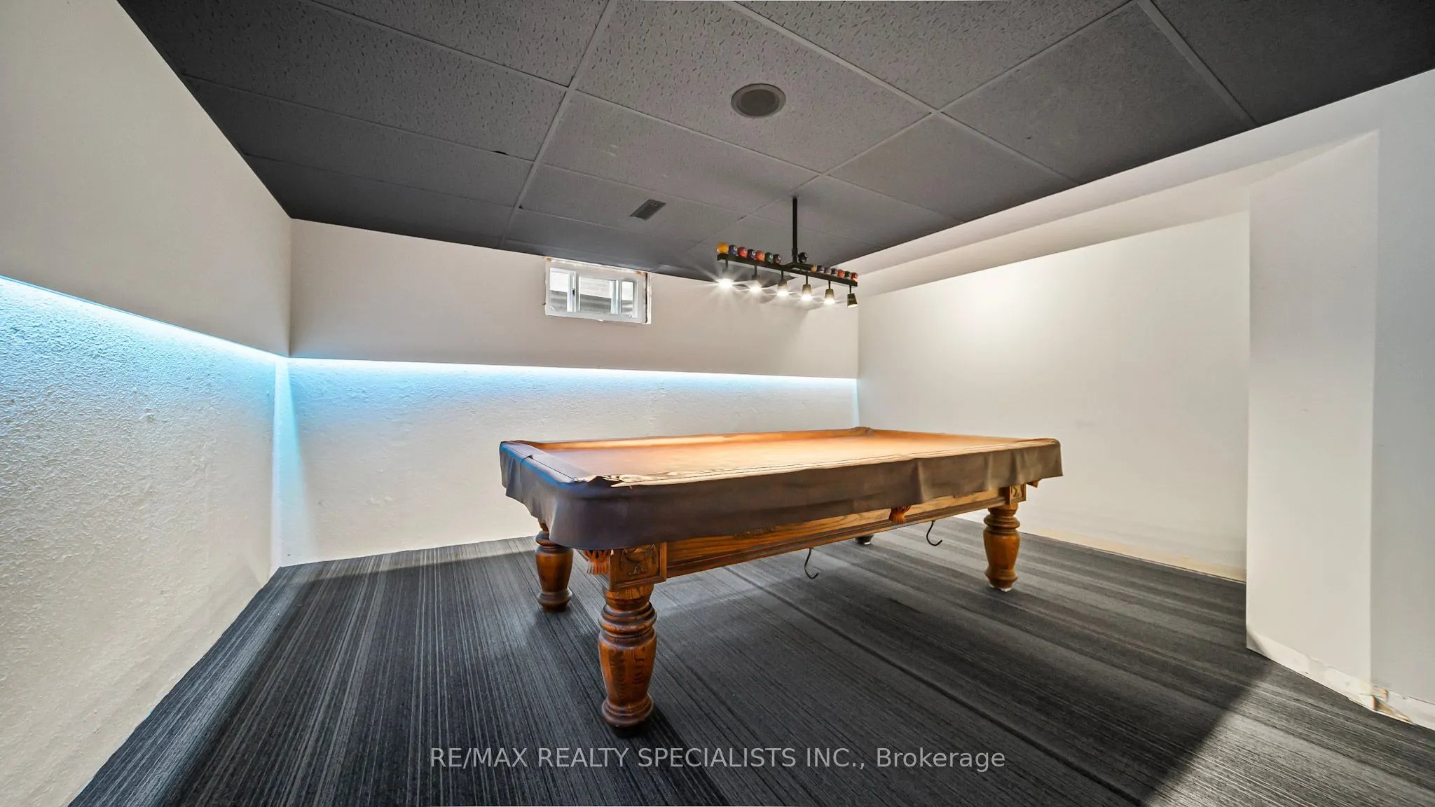 2160 Jenner Court