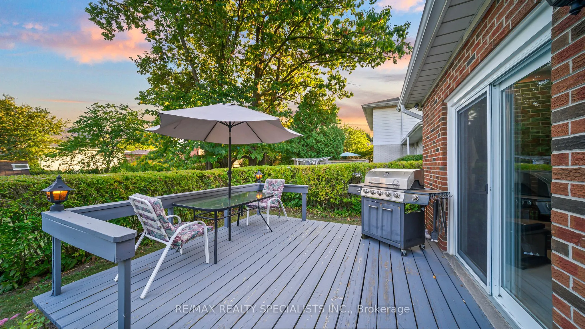 2160 Jenner Court