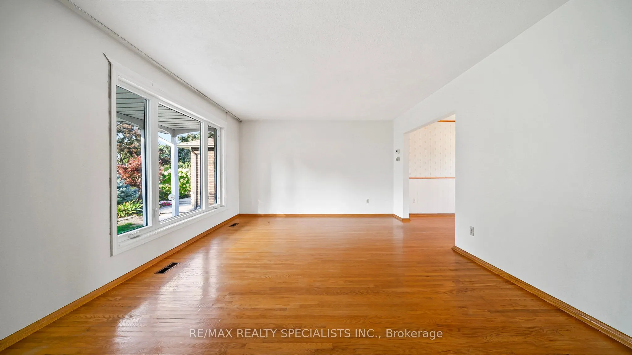 2160 Jenner Court