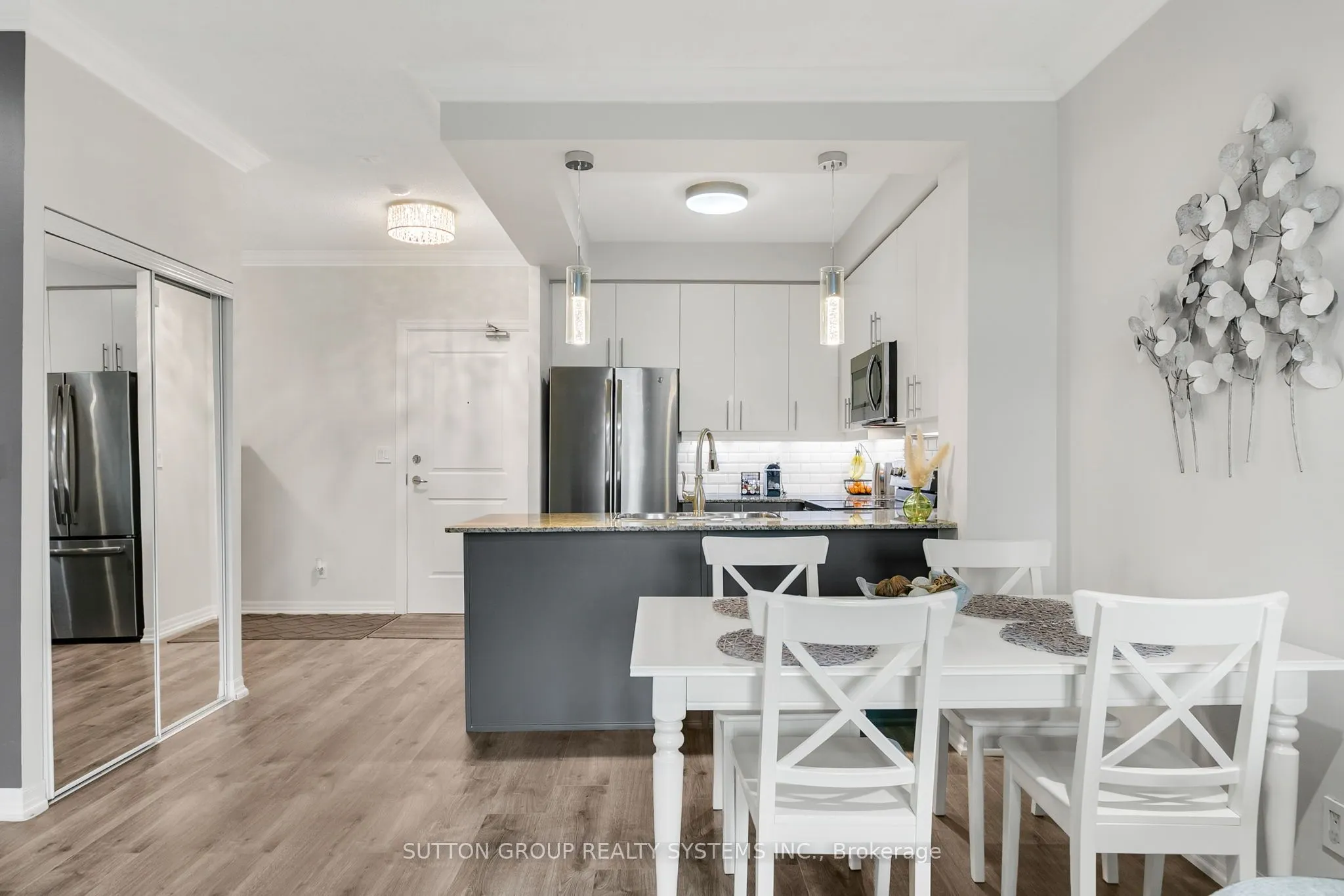 245 Dalesford Road, #303