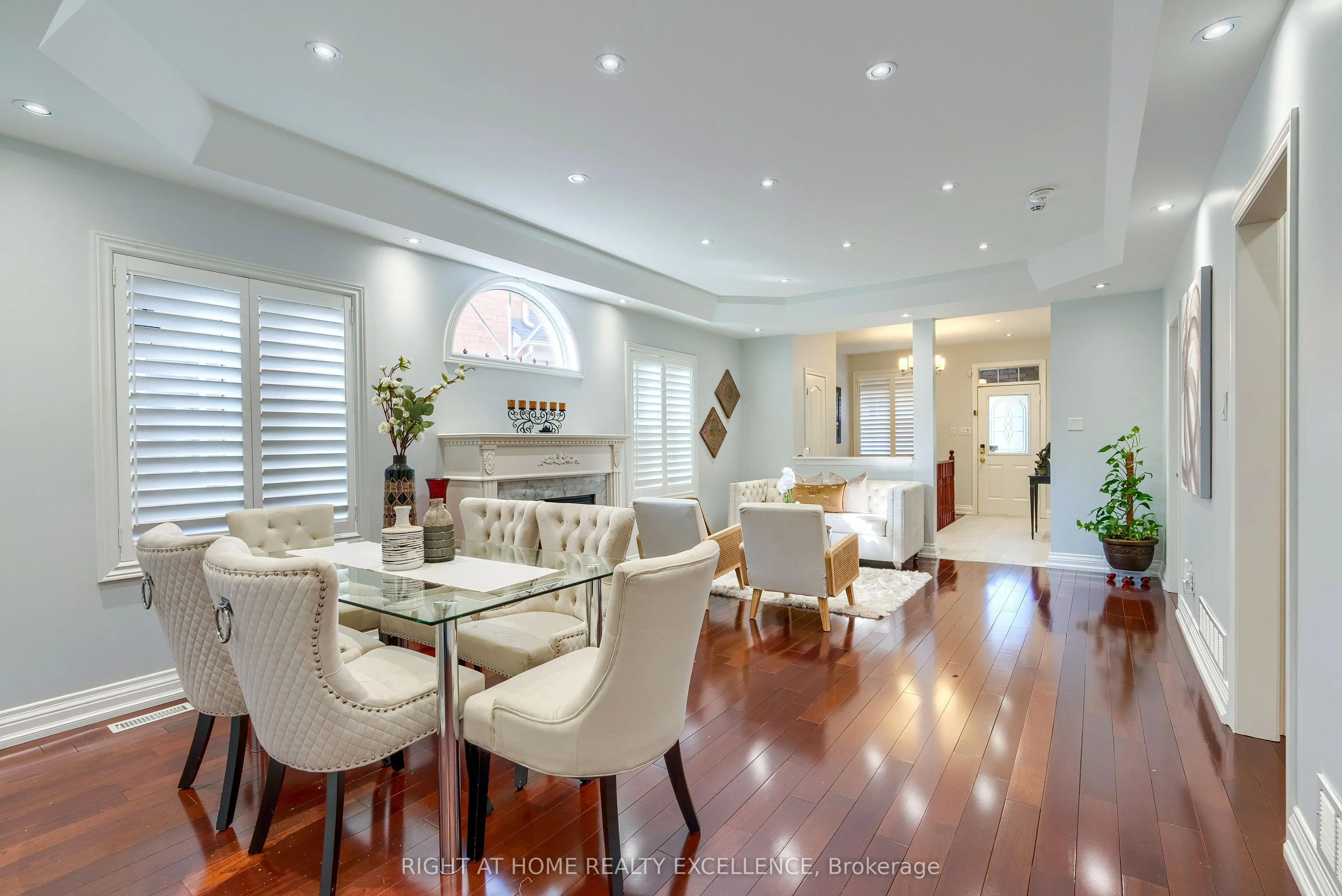 6862 Gooderham Estate Boulevard
