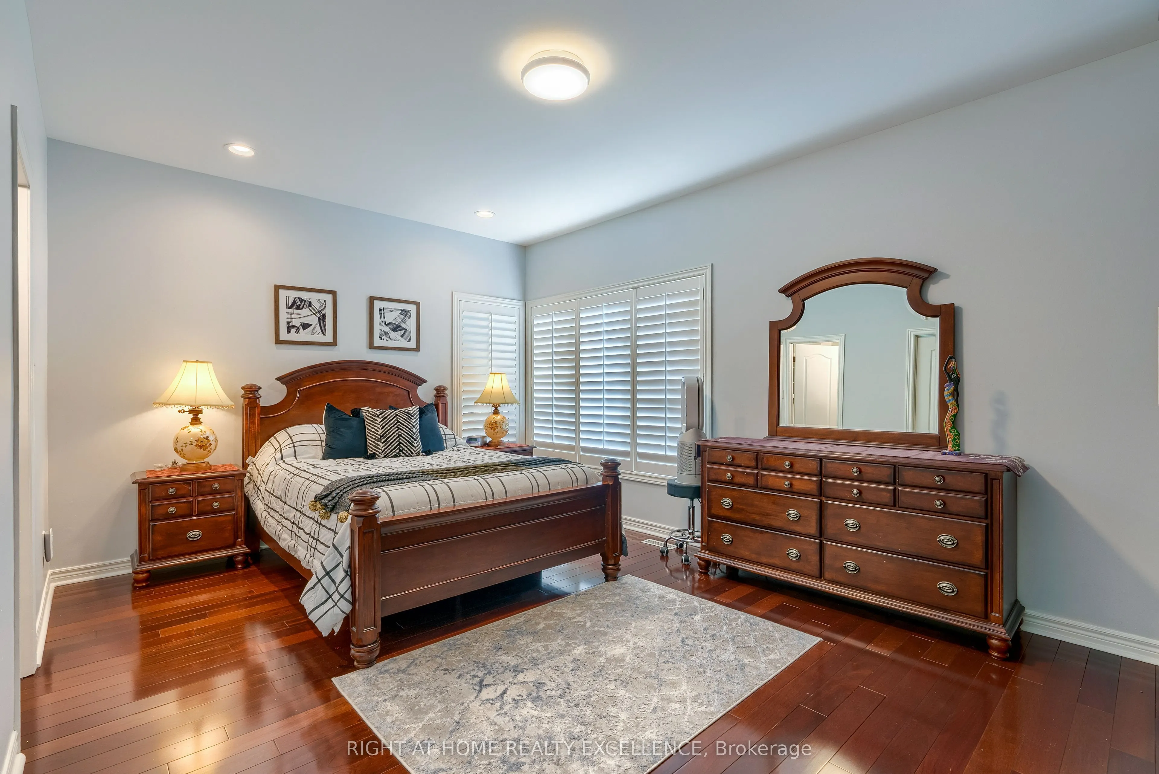 6862 Gooderham Estate Boulevard