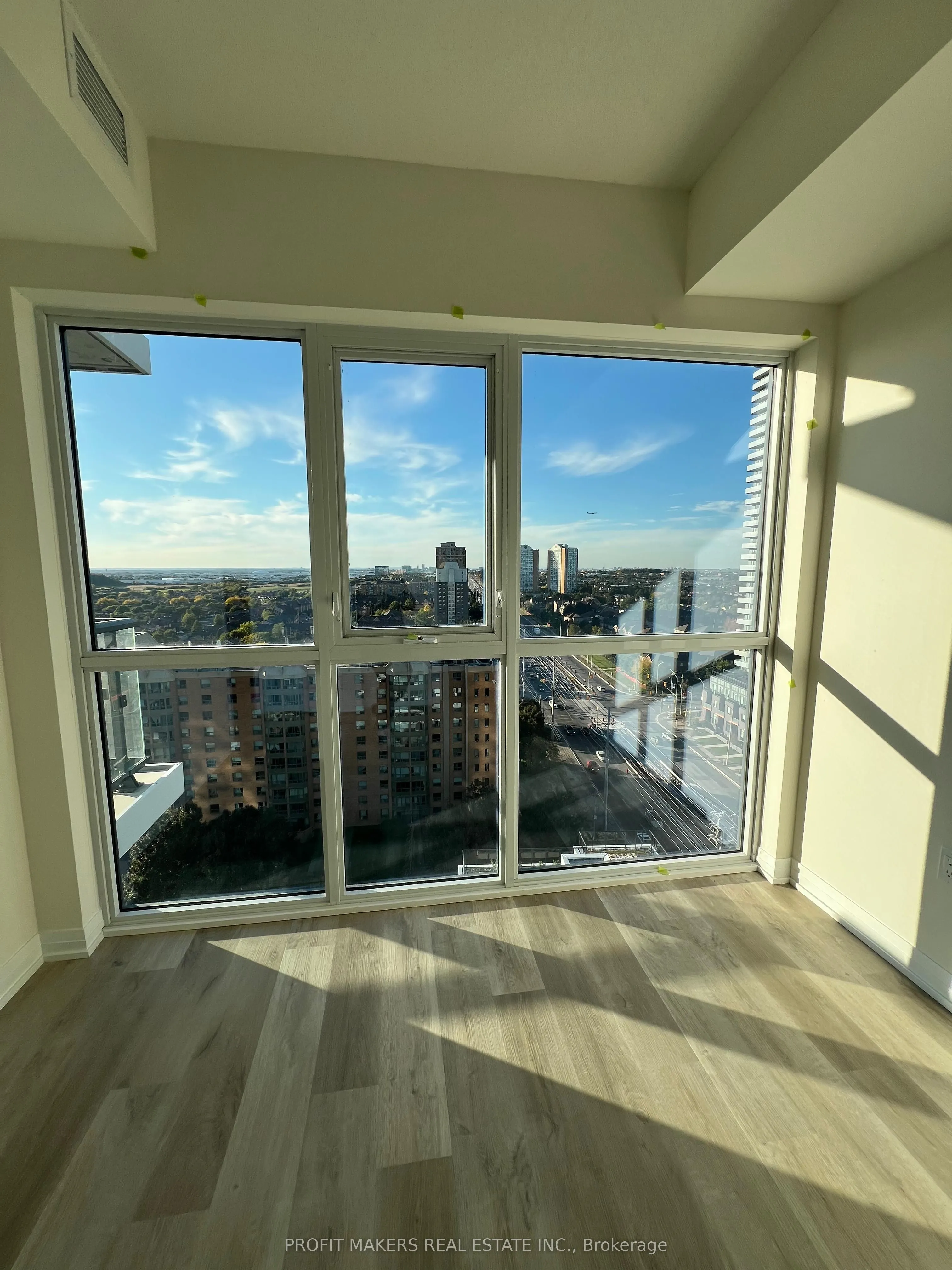 15 Watergarden Drive, #1408