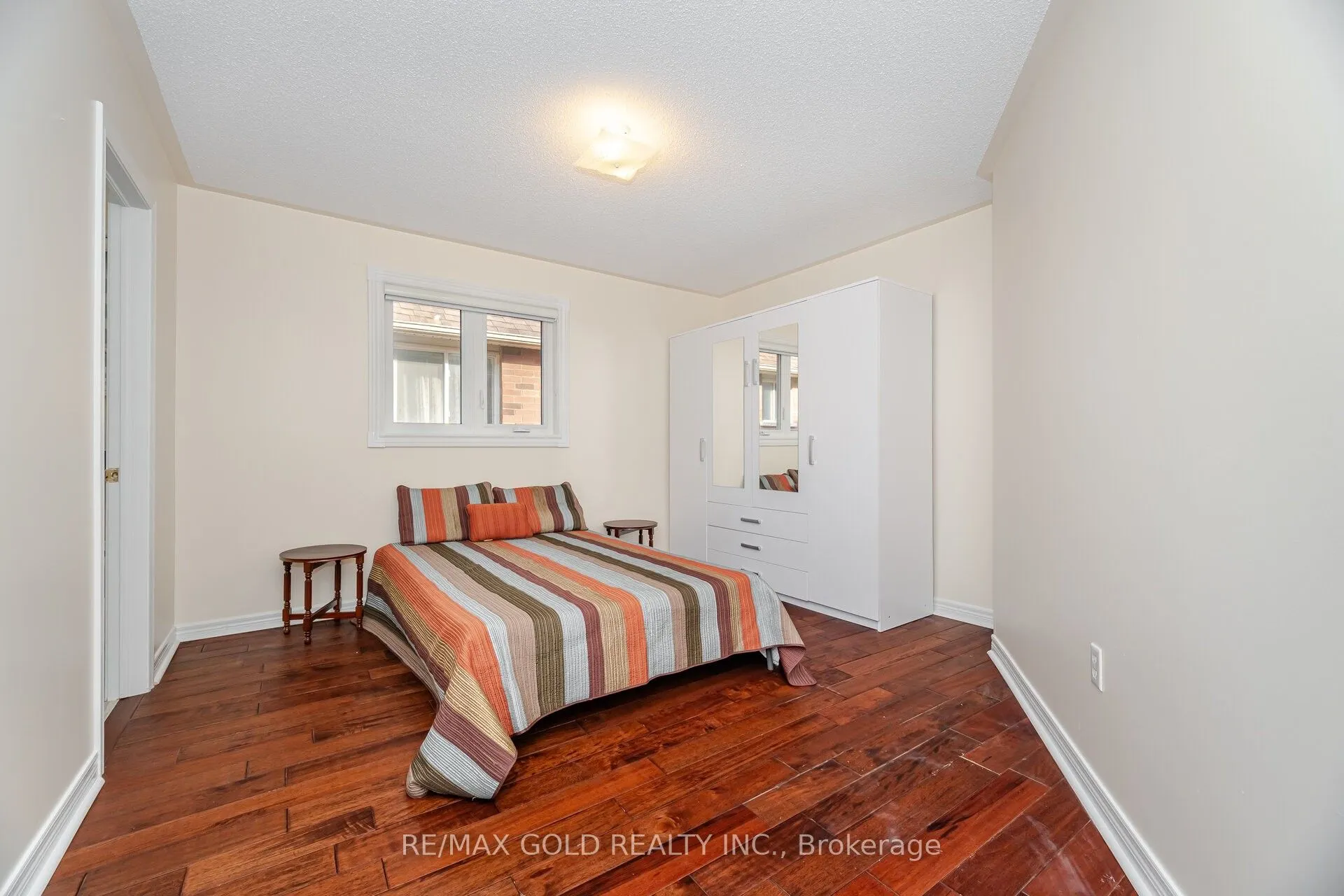 30 Golden Eagle Road