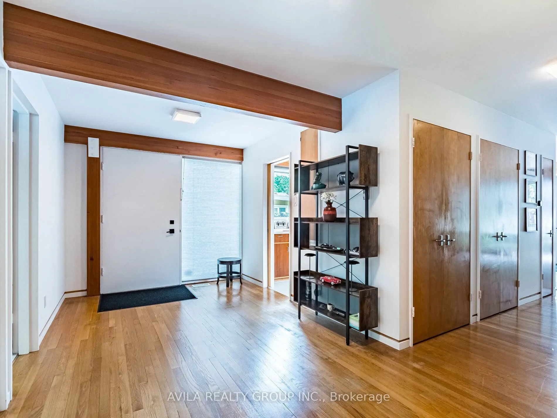 12 Woodbrook Drive