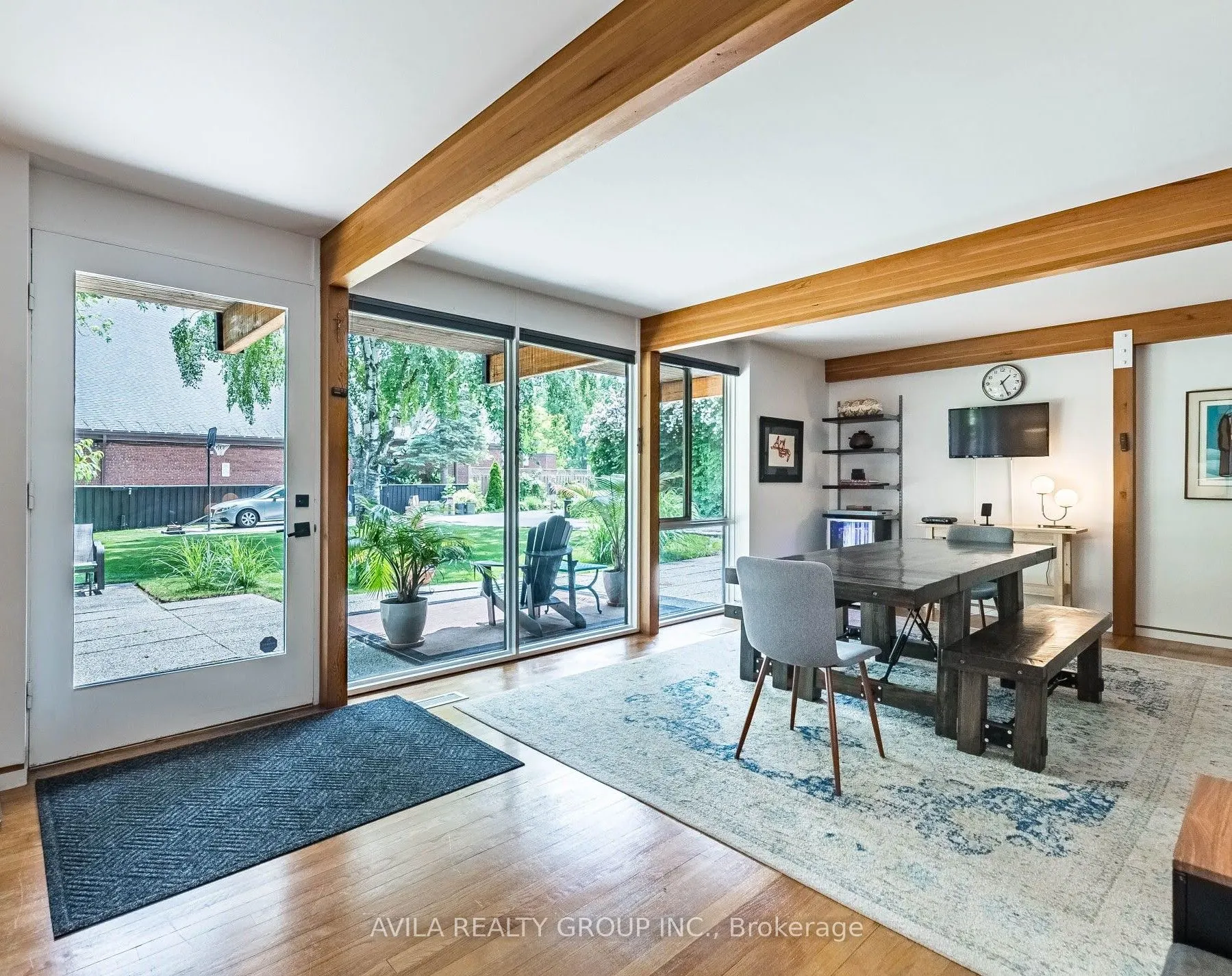 12 Woodbrook Drive