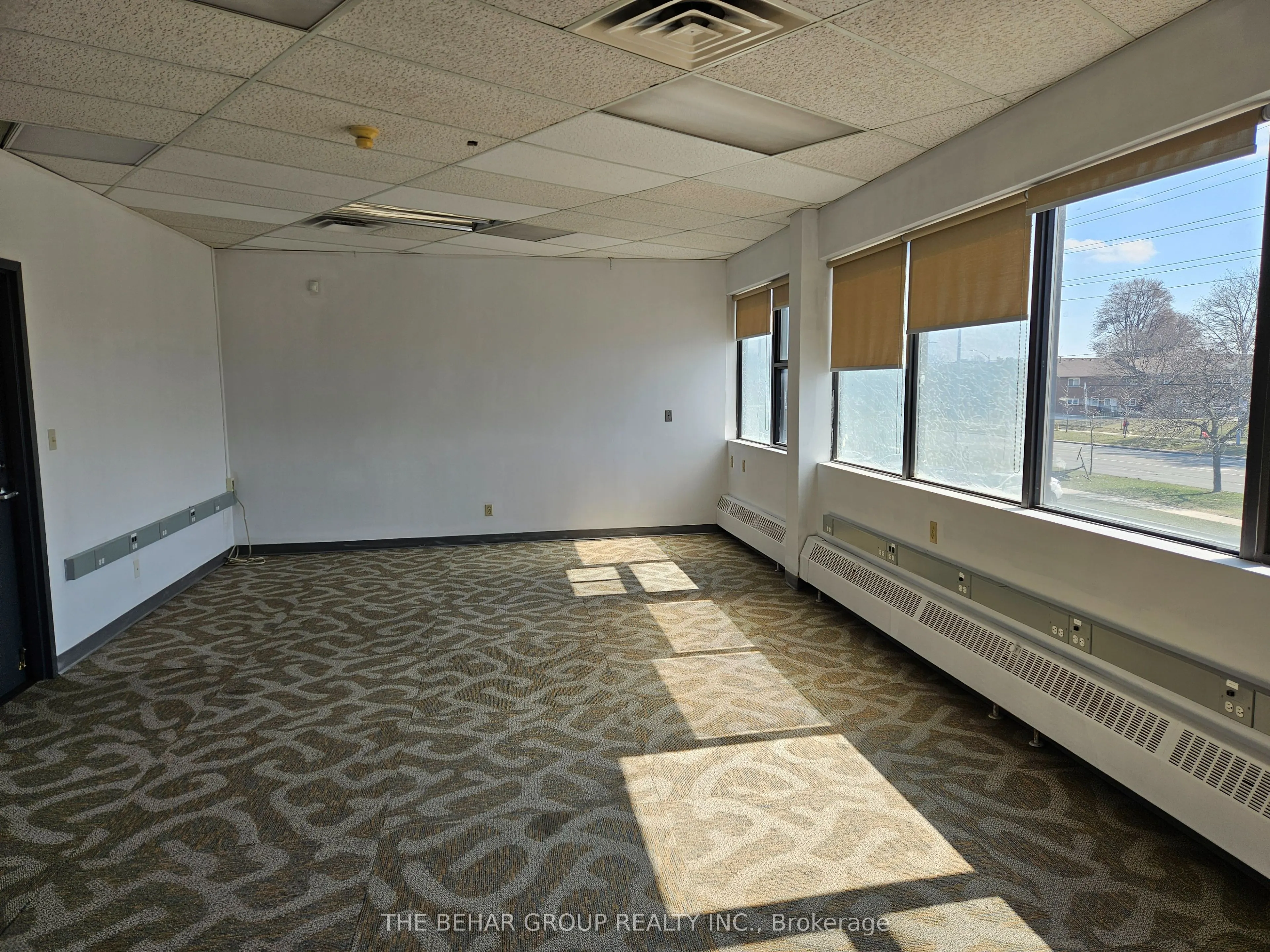 1620 Albion Road, #201
