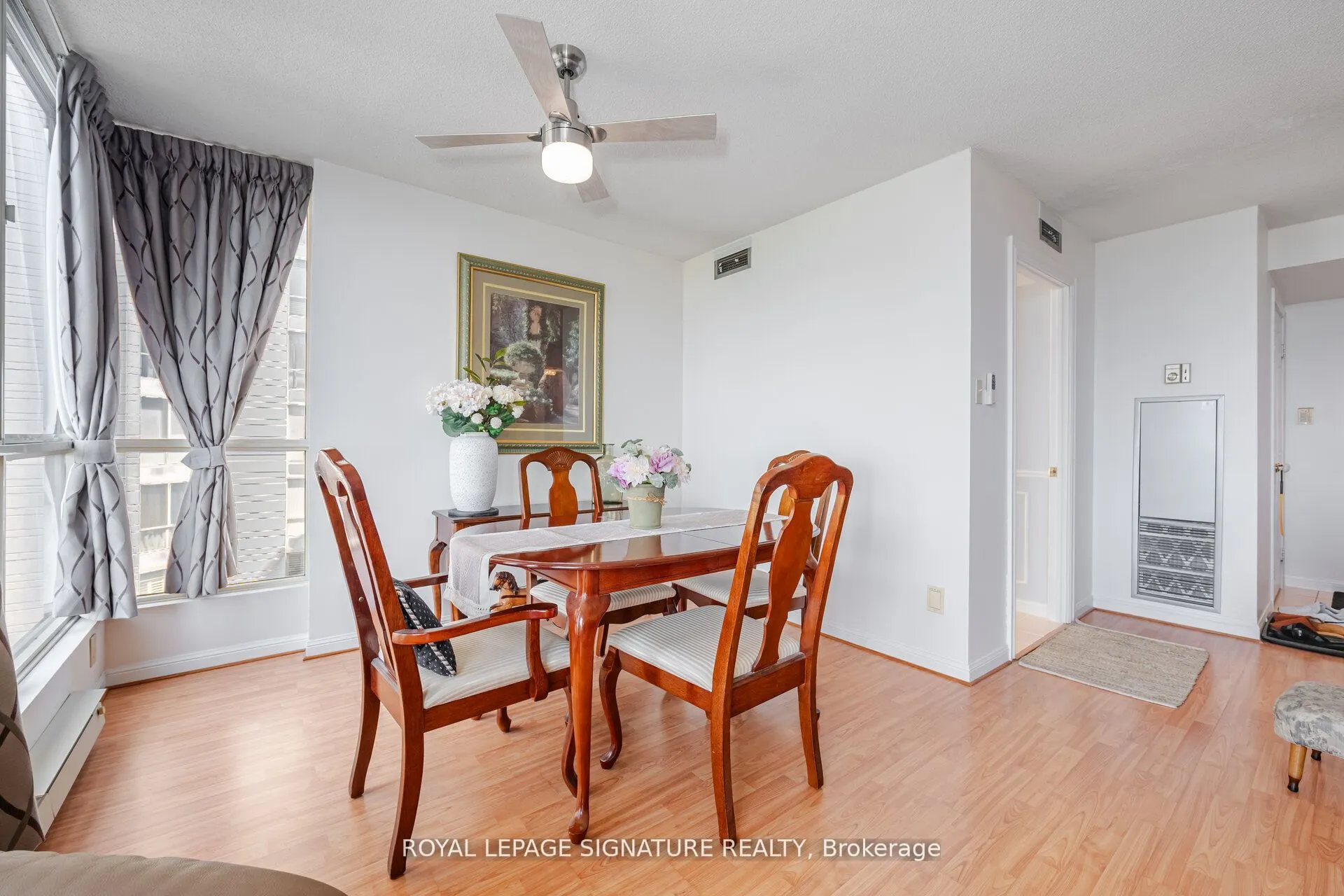 55 Kingsbridge Garden Circle, #1501