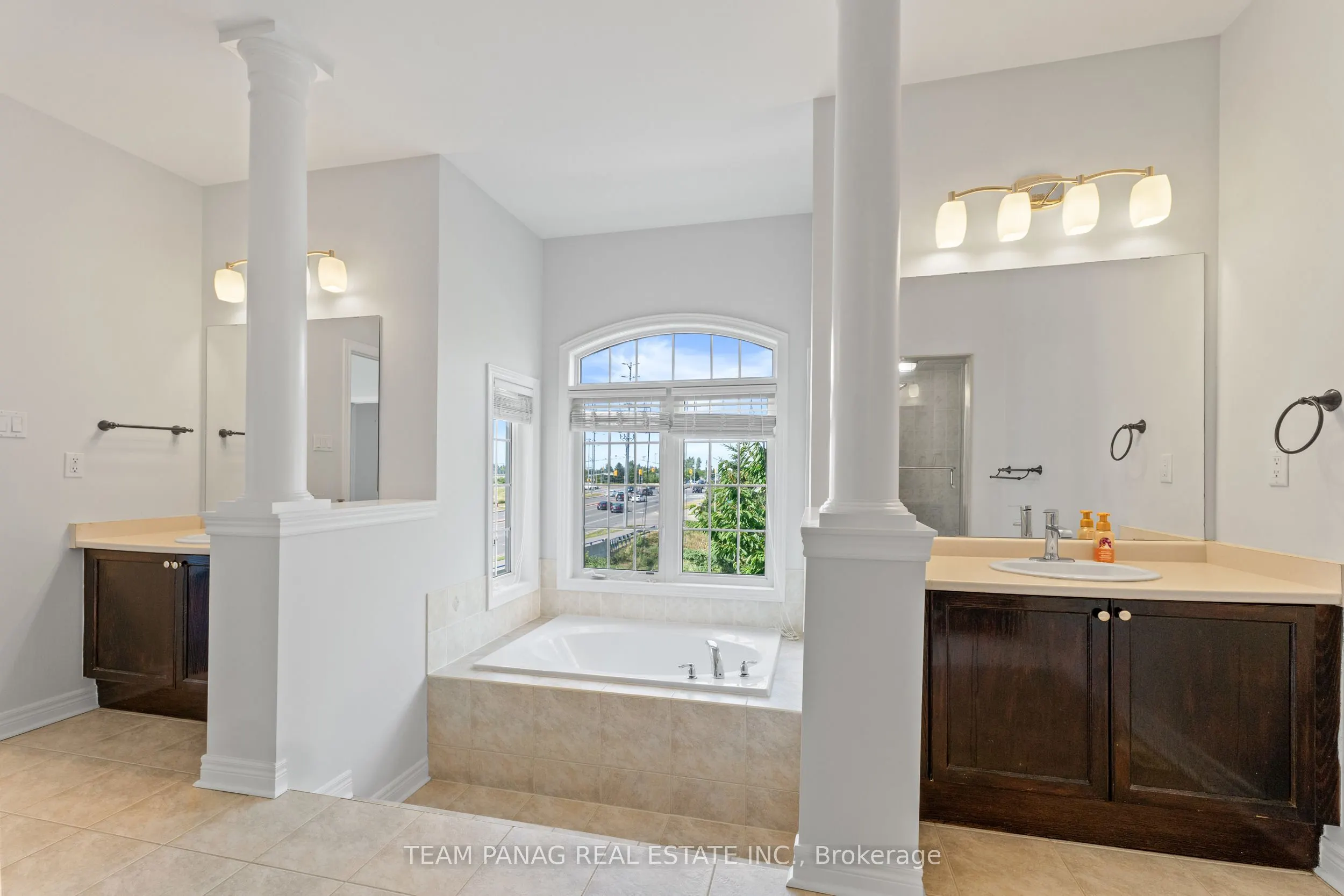 68 Everingham Circle