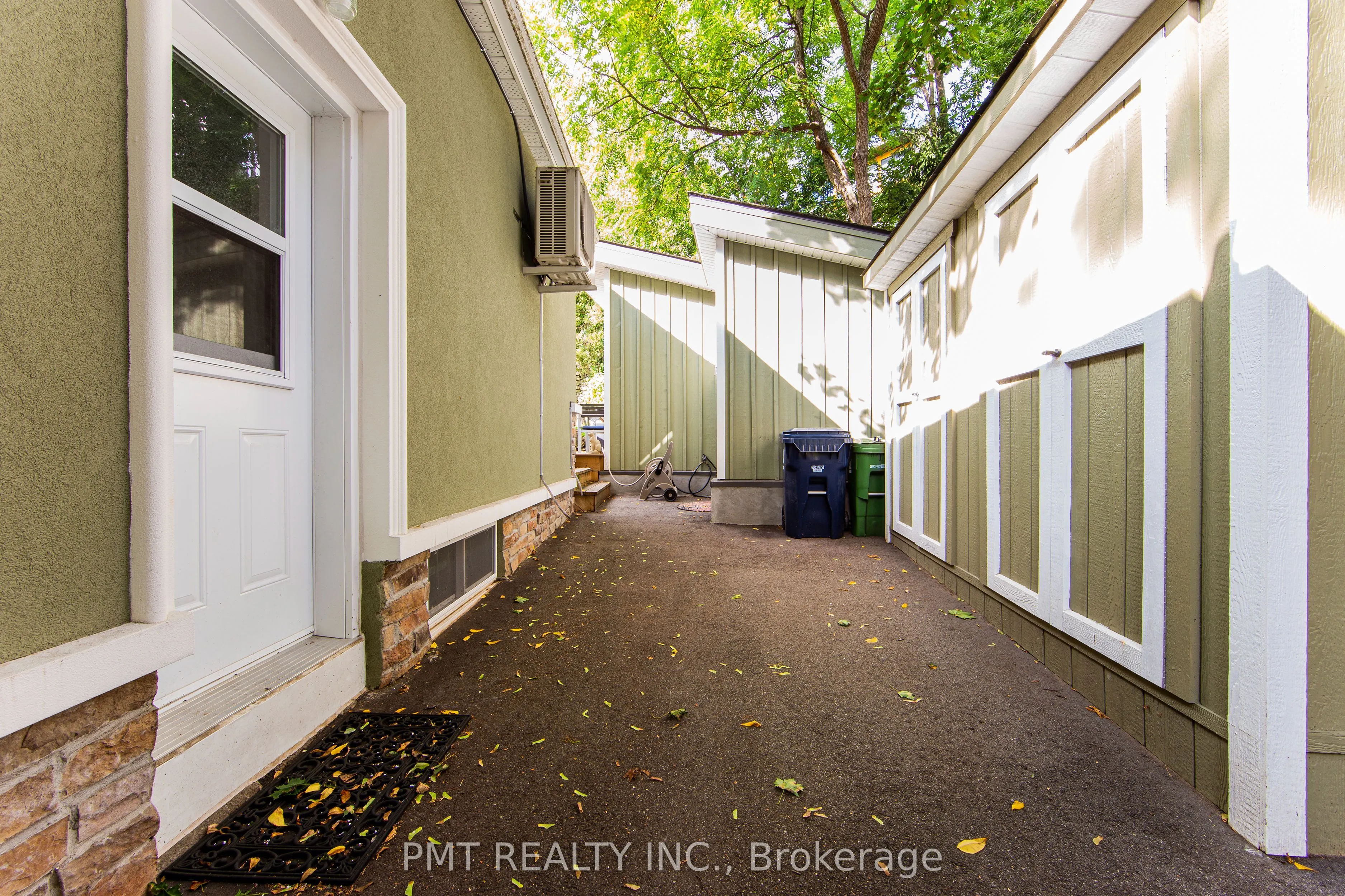 182 Clendenan Avenue