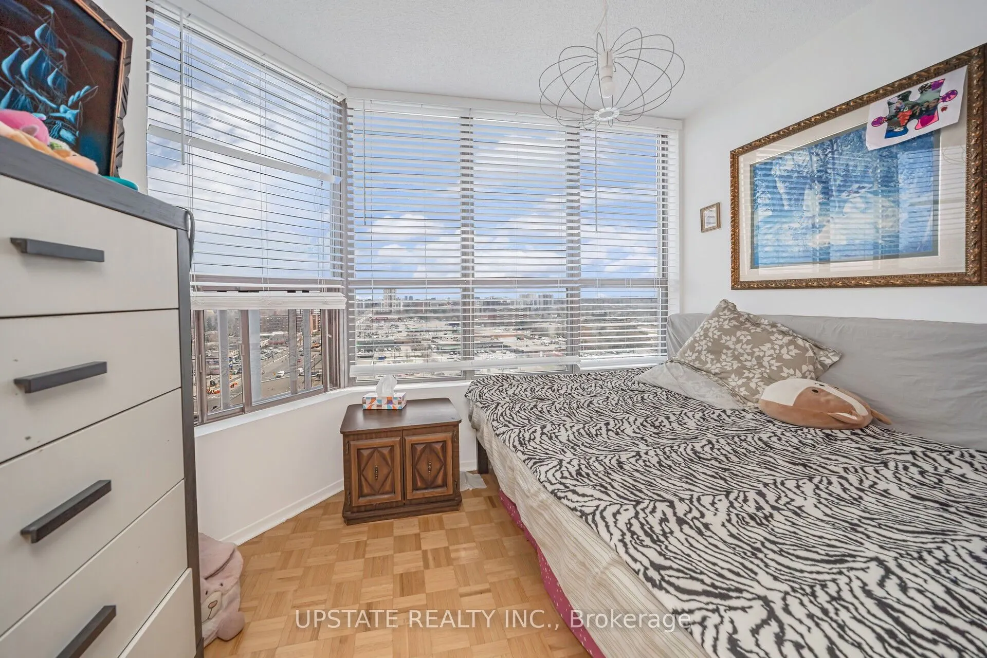 25 Agnes Street, #1206