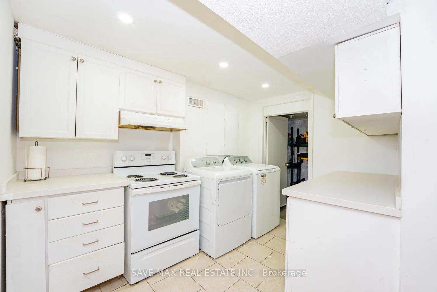 3645 Indigo Crescent
