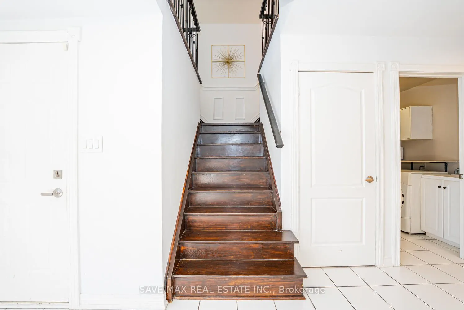 3645 Indigo Crescent