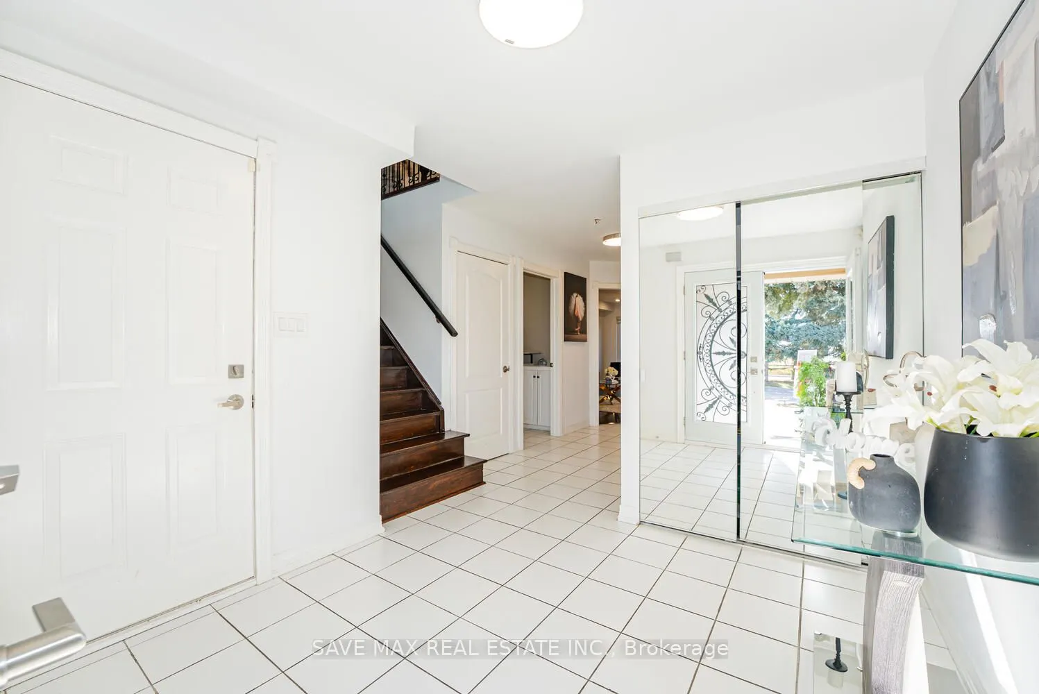 3645 Indigo Crescent