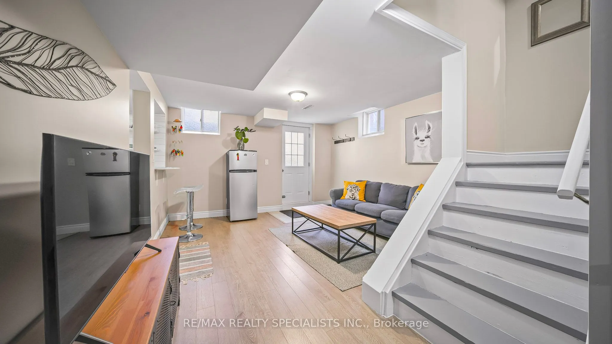 749 IRVING Terrace
