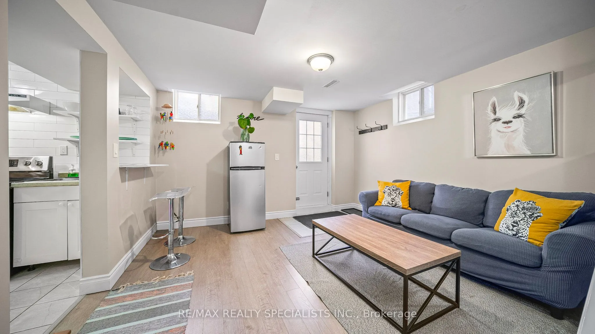 749 IRVING Terrace