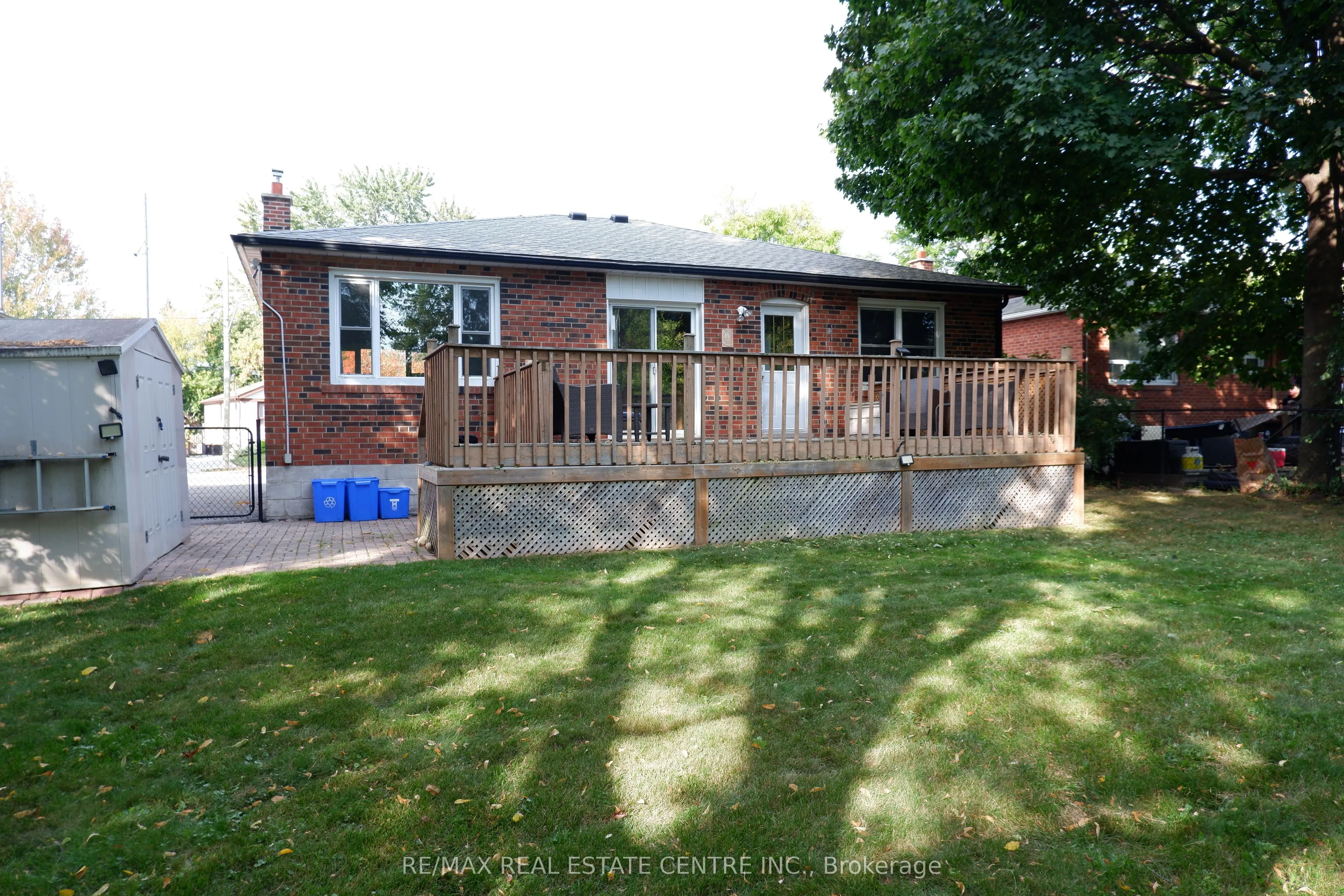 12 Shelley Street
