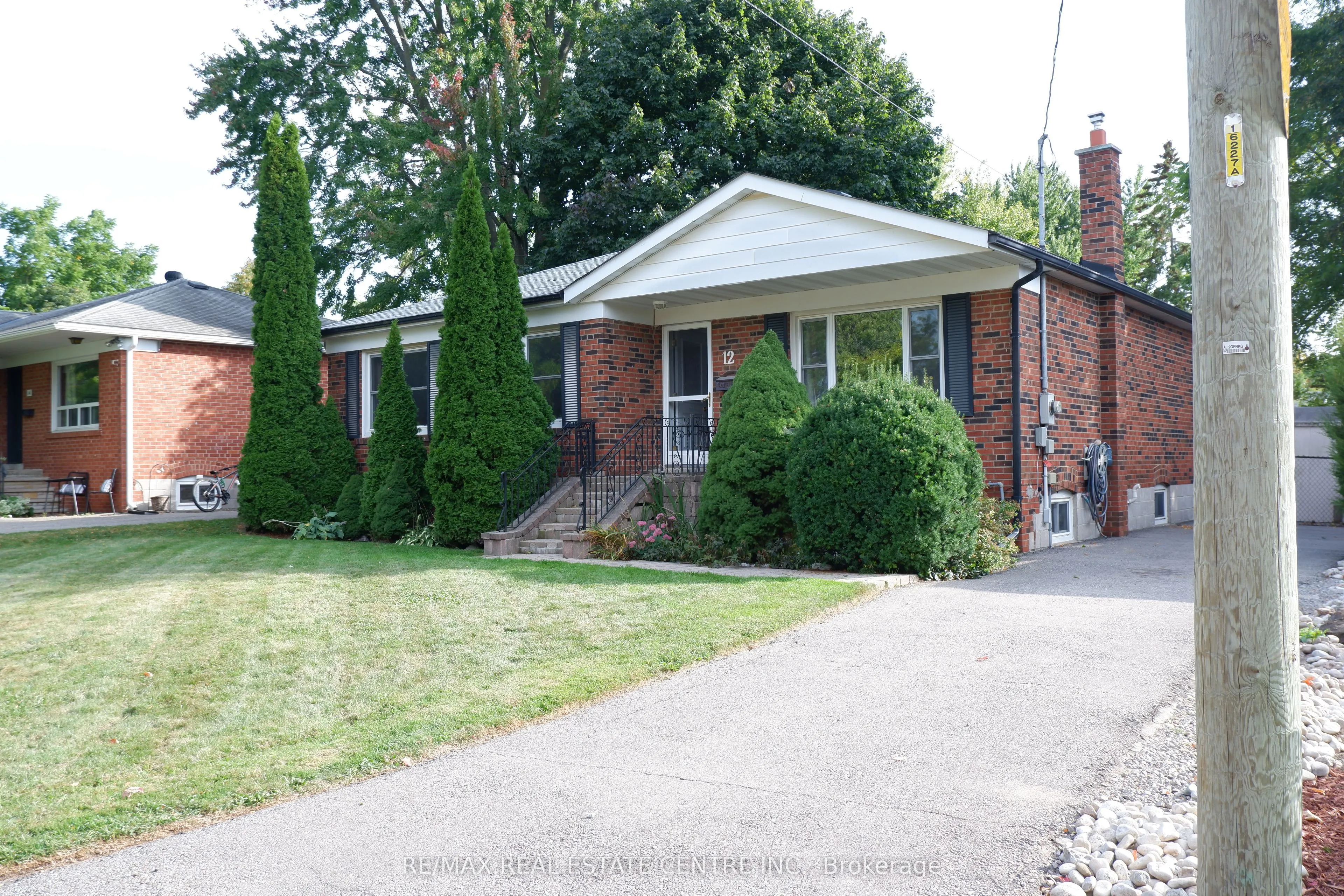 12 Shelley Street